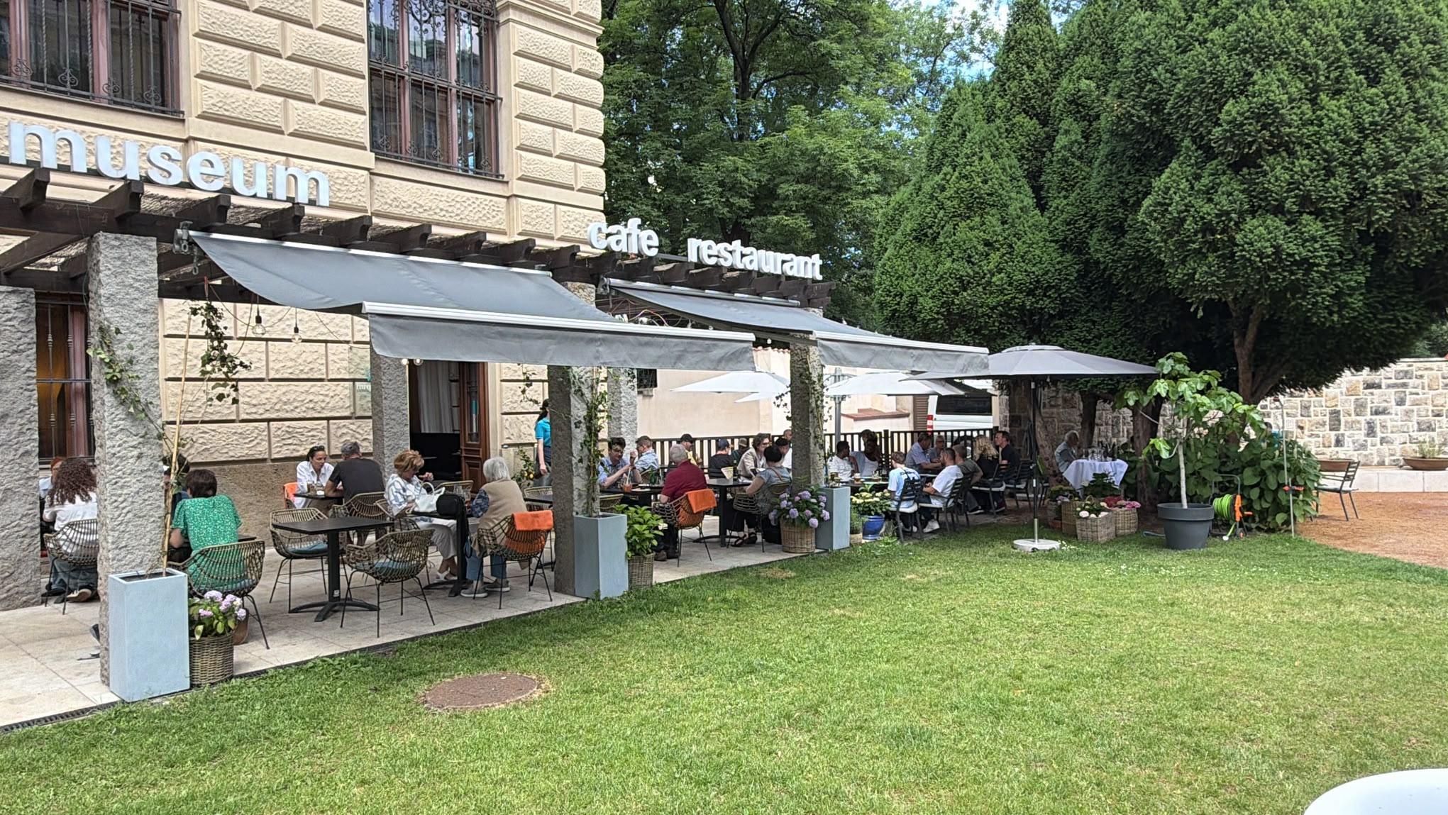 Turquoise manages to create a different experience in Prague's culinary landscape. Photo: Turquoise