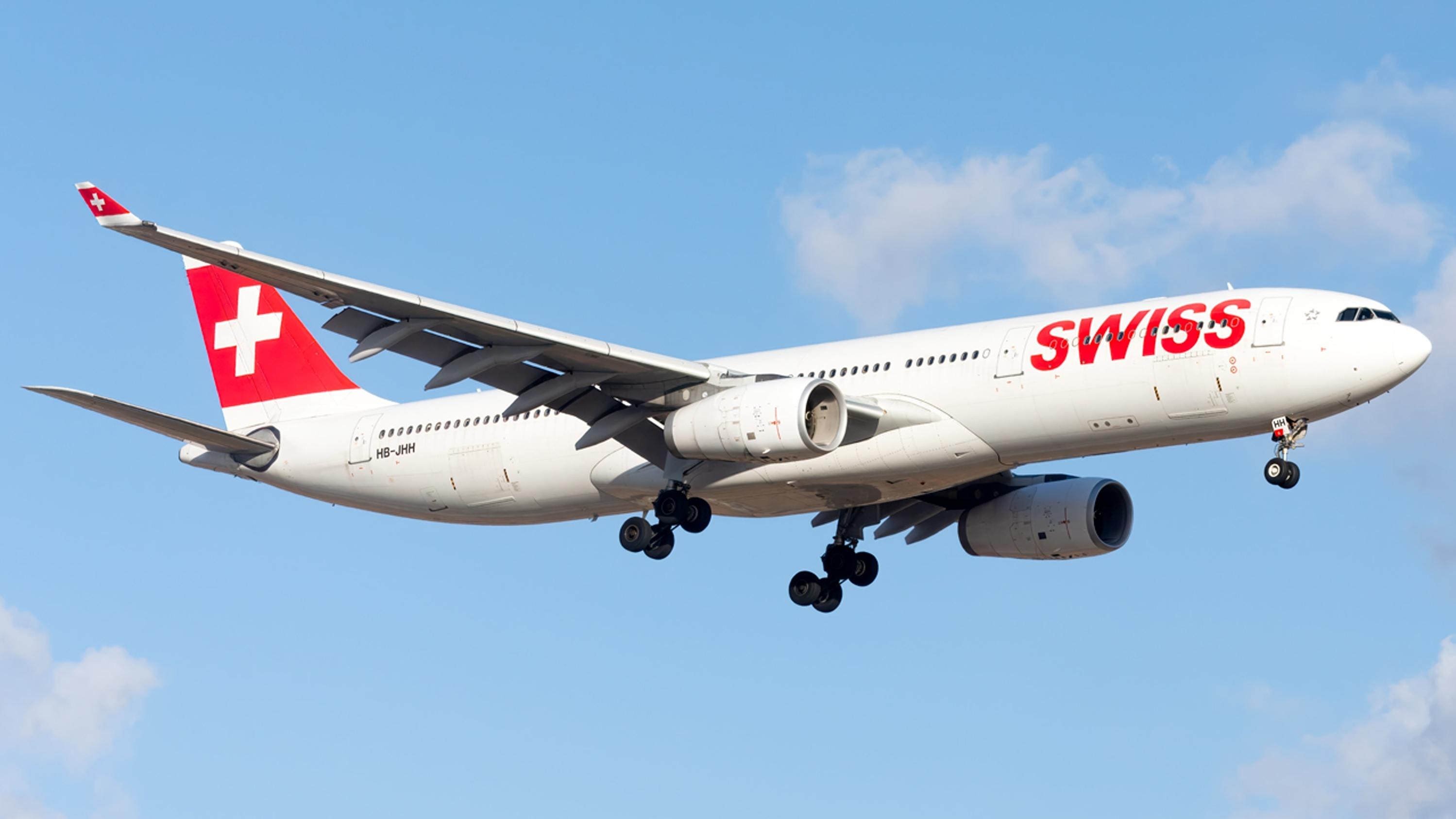 SWISS Airlines. Photo: Ronen Fefer / Shutterstock.com