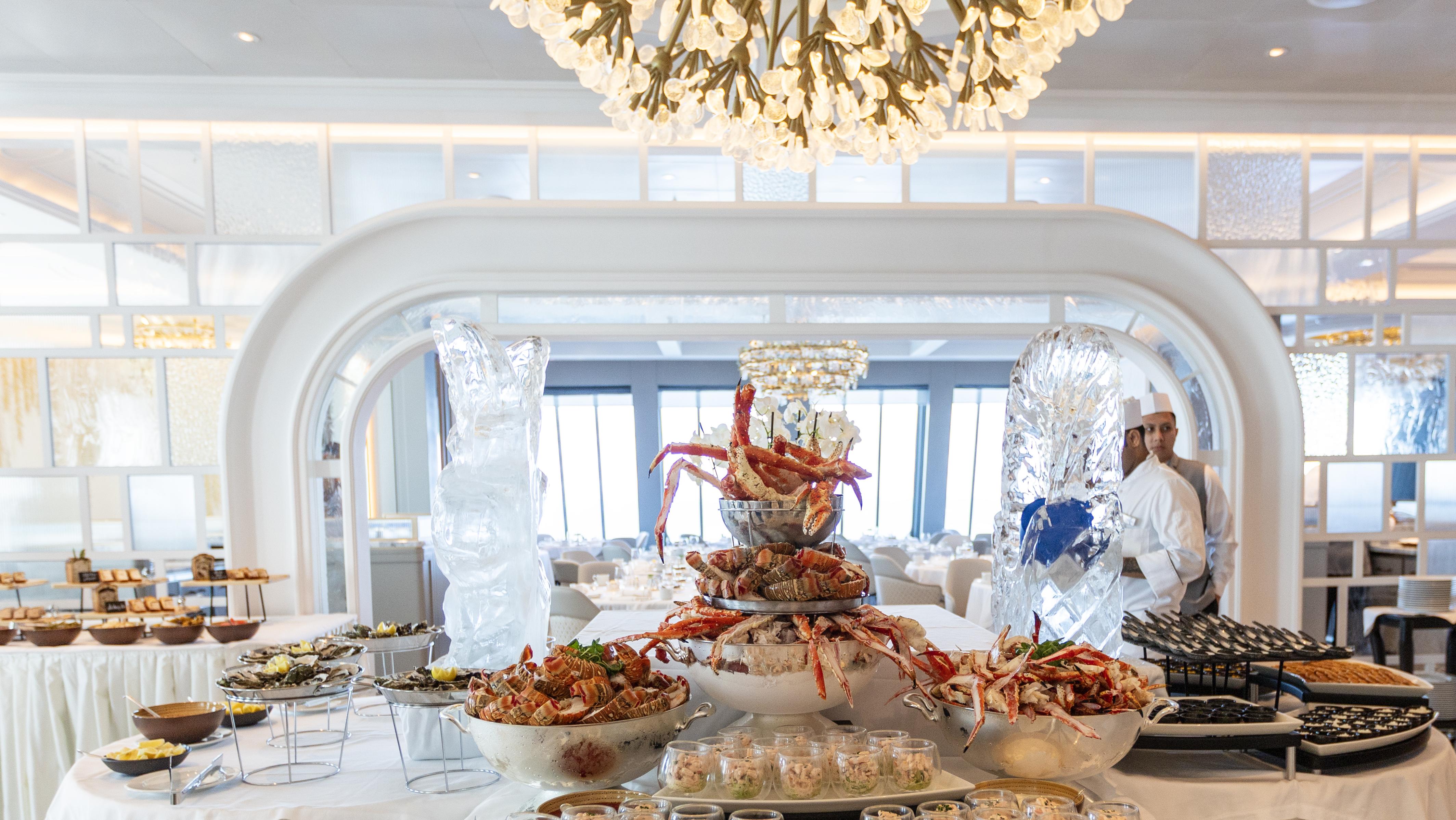 Grand Dining Room GALA BRUNCH. Photo: Louise Prior / Oceania Cruises