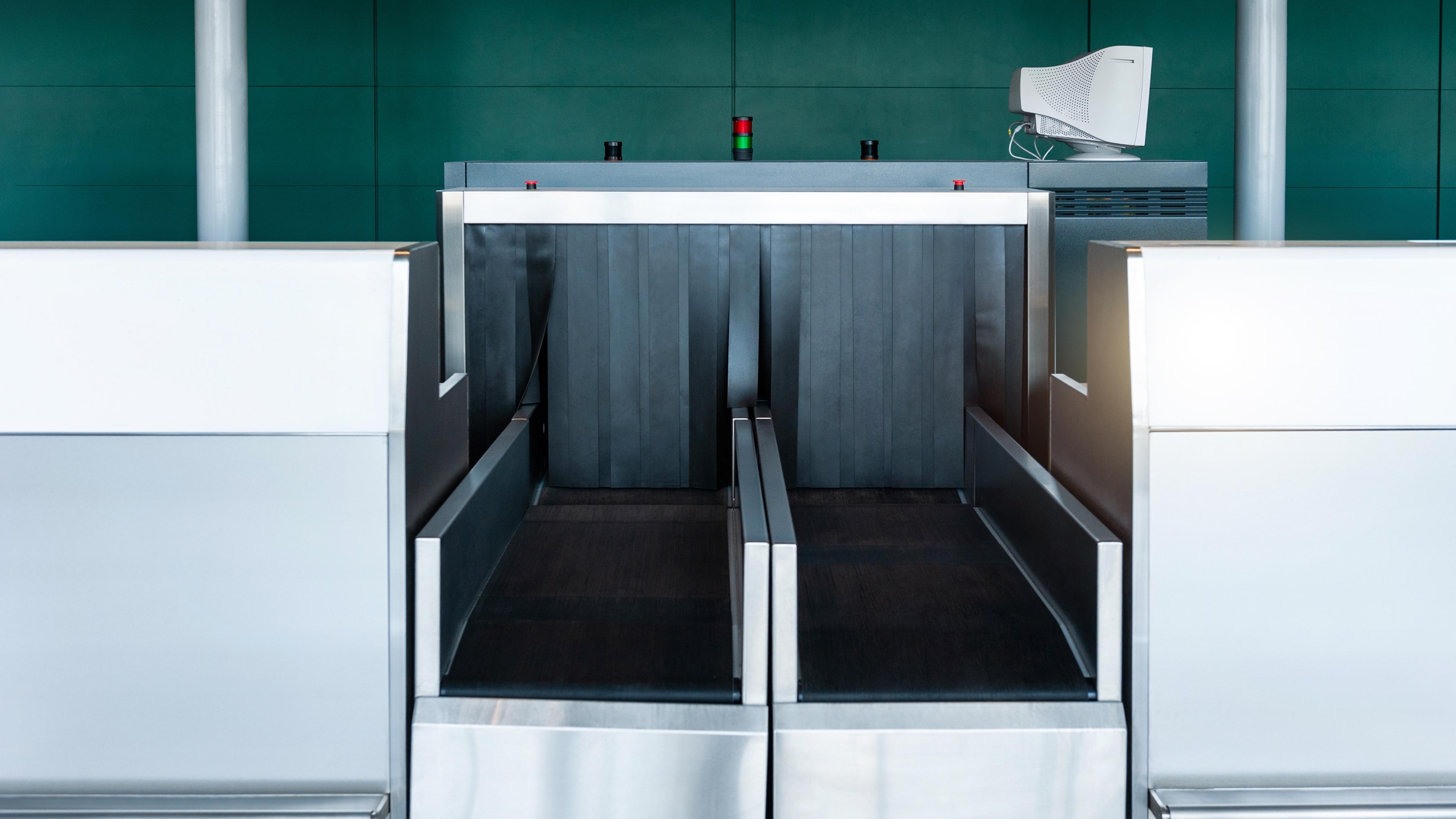 Cluj Airport in Romania invests in high-performance X ray scanners. Photo: Shutterstock