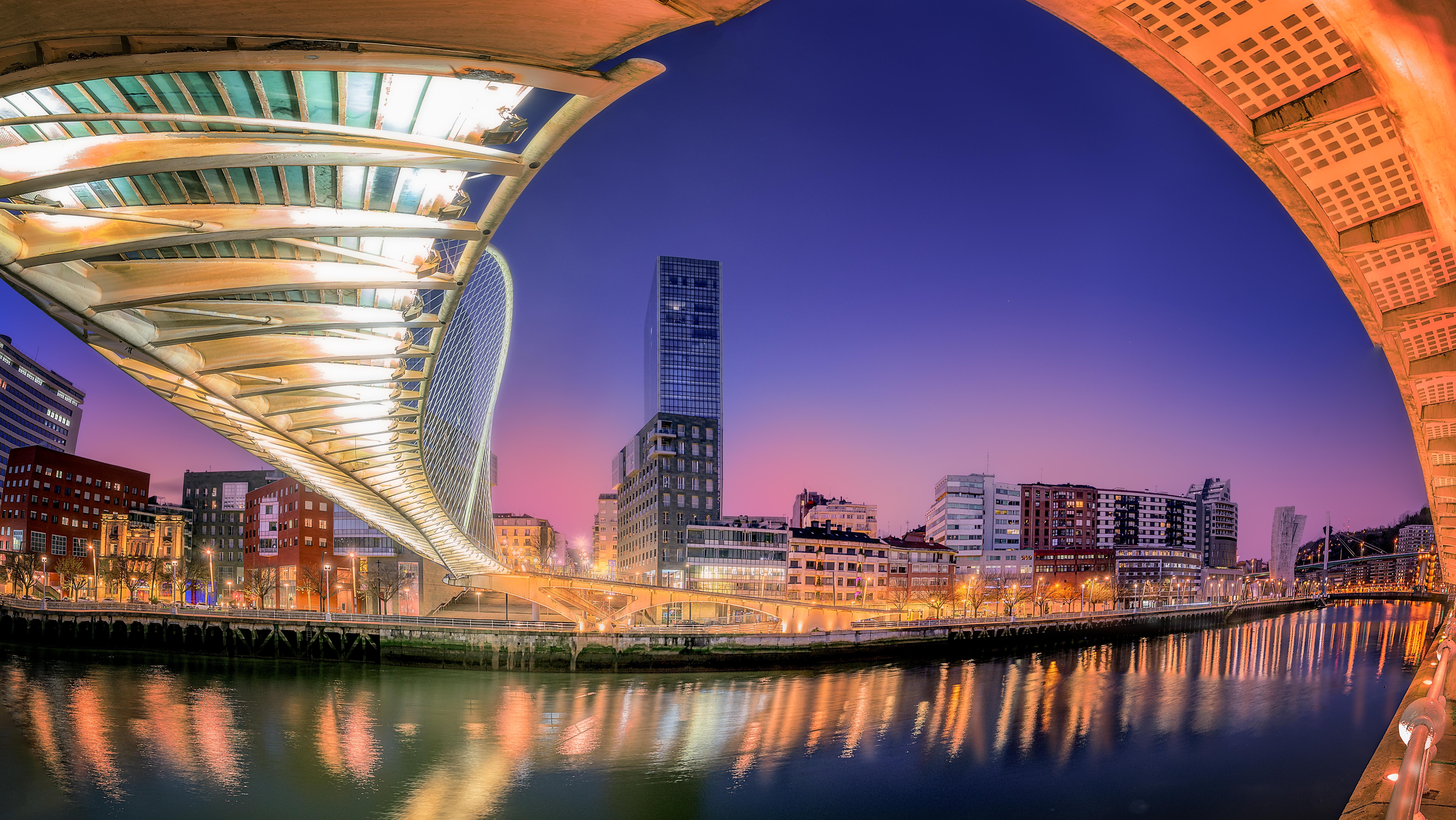 Bilbao, Spain. Photo: Patxi P / Shutterstock.com