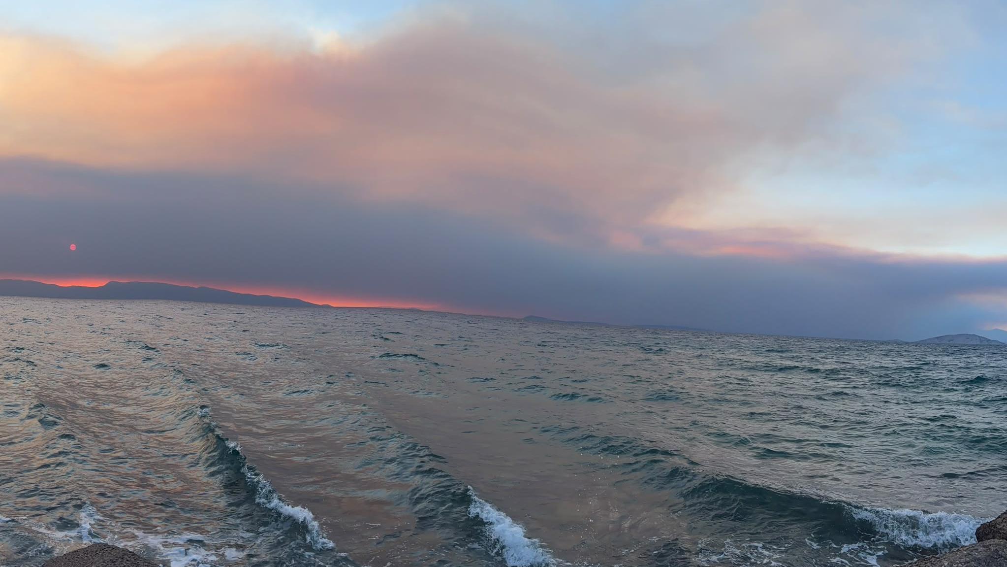Smoke from wildfires in the sky over Greece. Photo: Amit Cotler