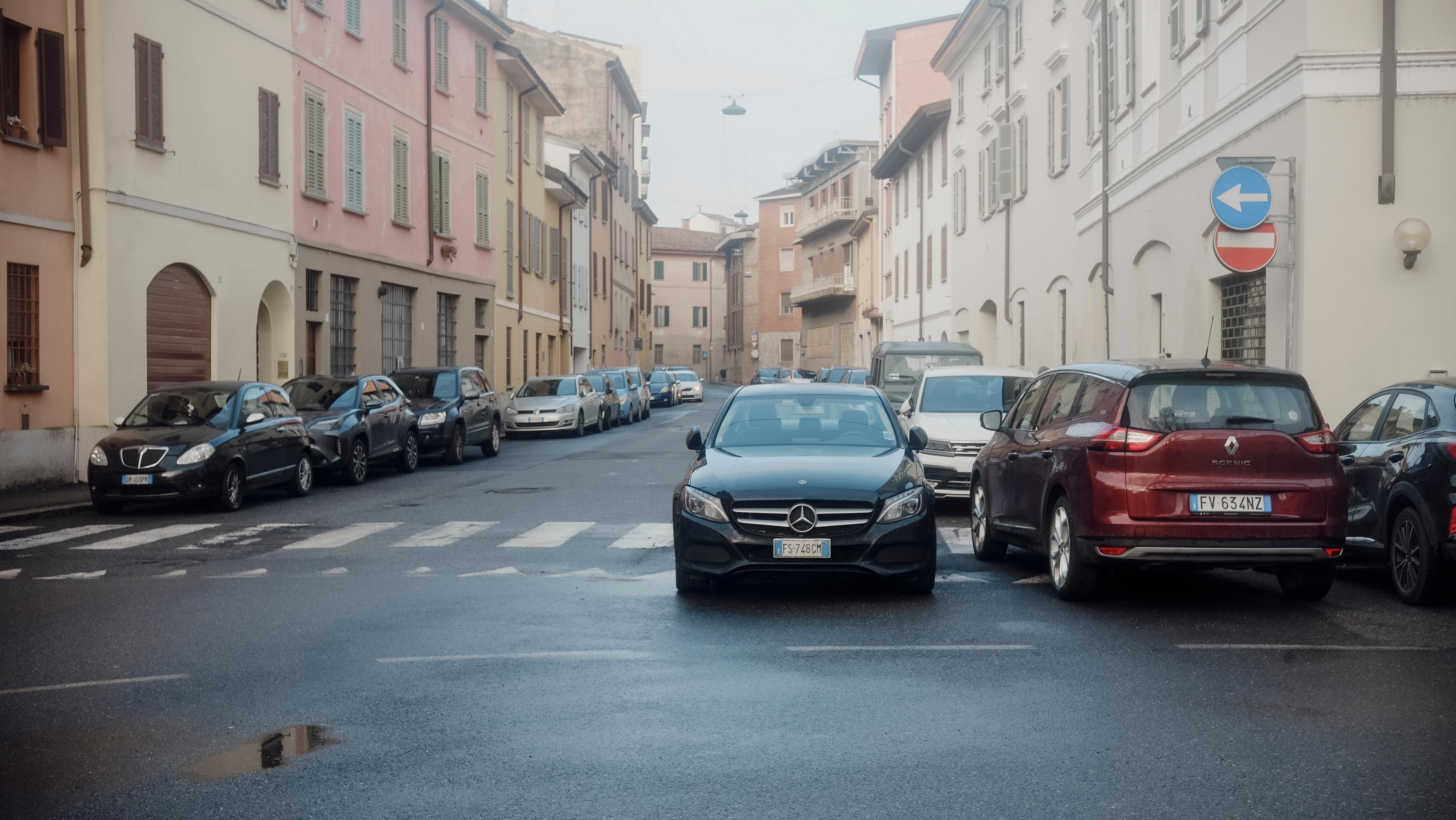Crossings in Italy. Photo: columbo.photog / Shutterstock.com