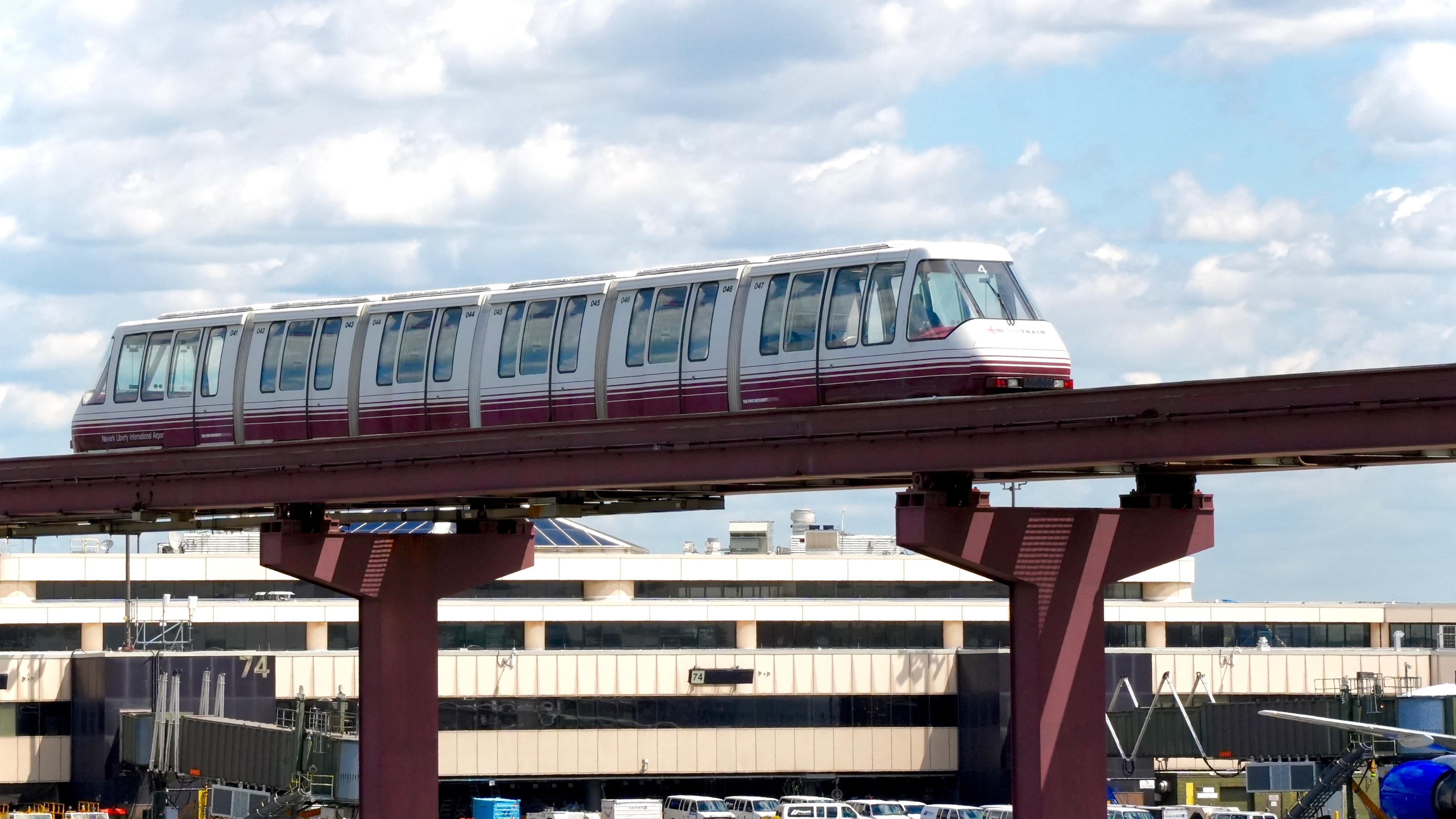 AirTrain. Photo: George Wirt / Shutterstock.com