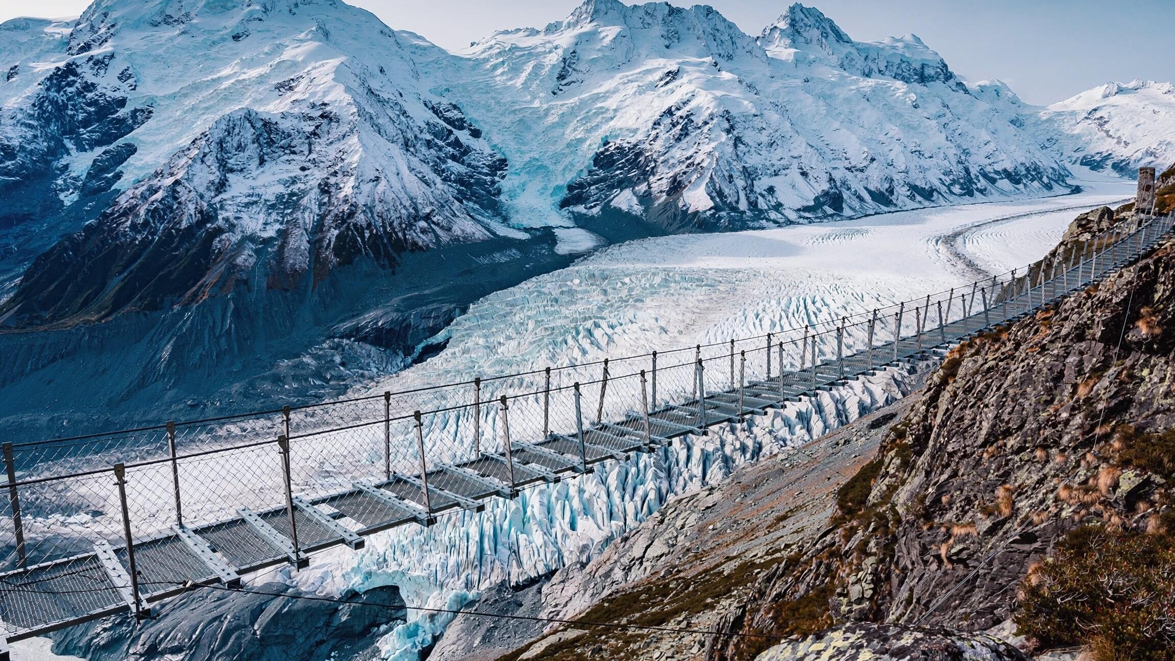 Trift Glacier. Photo: Shutterstock