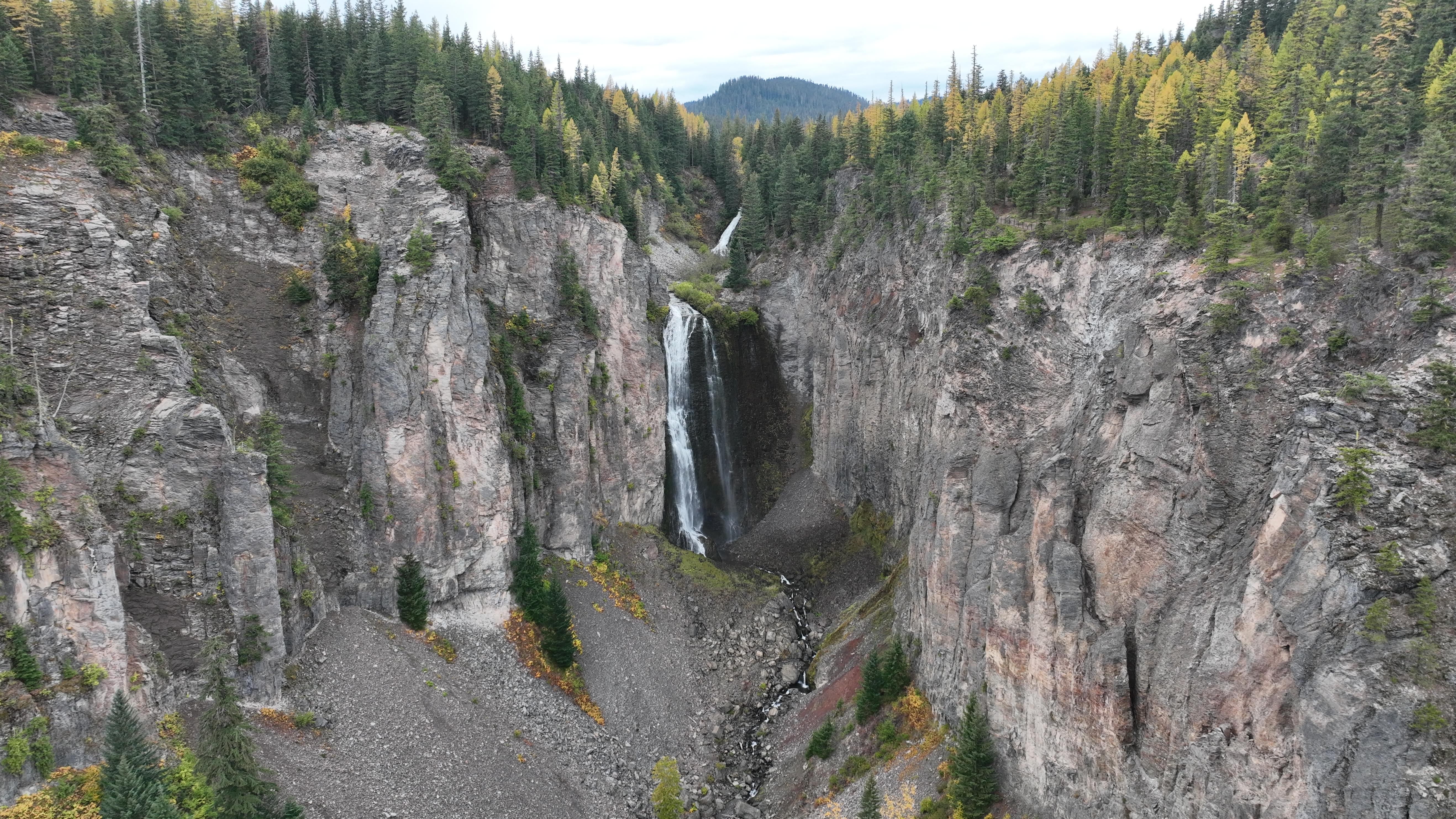 Clear Creek Falls. Photo: Shutterstock