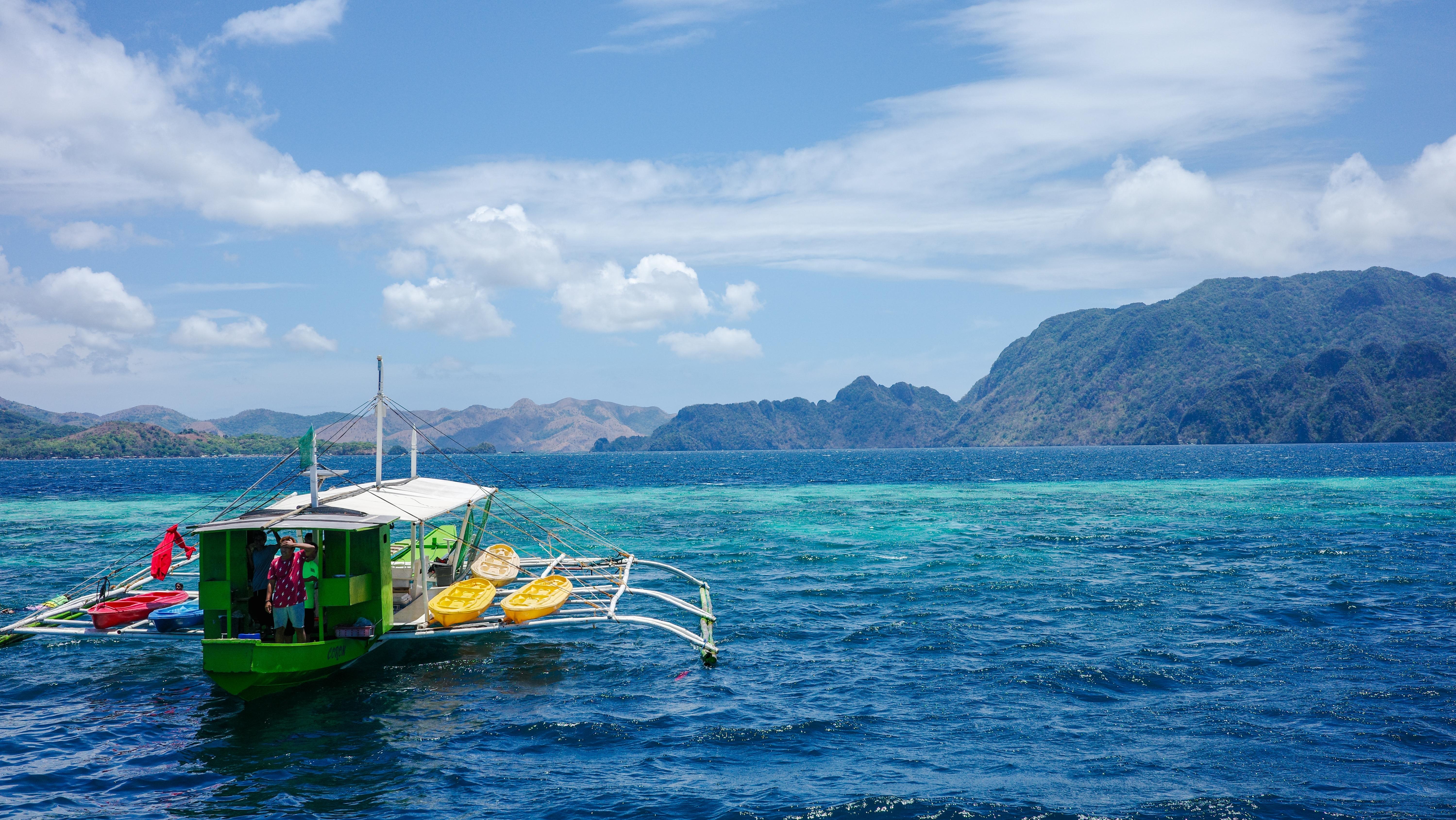 A local ferry in Palawan, Phillipines. Photo: pploylp / Shutterstock.com