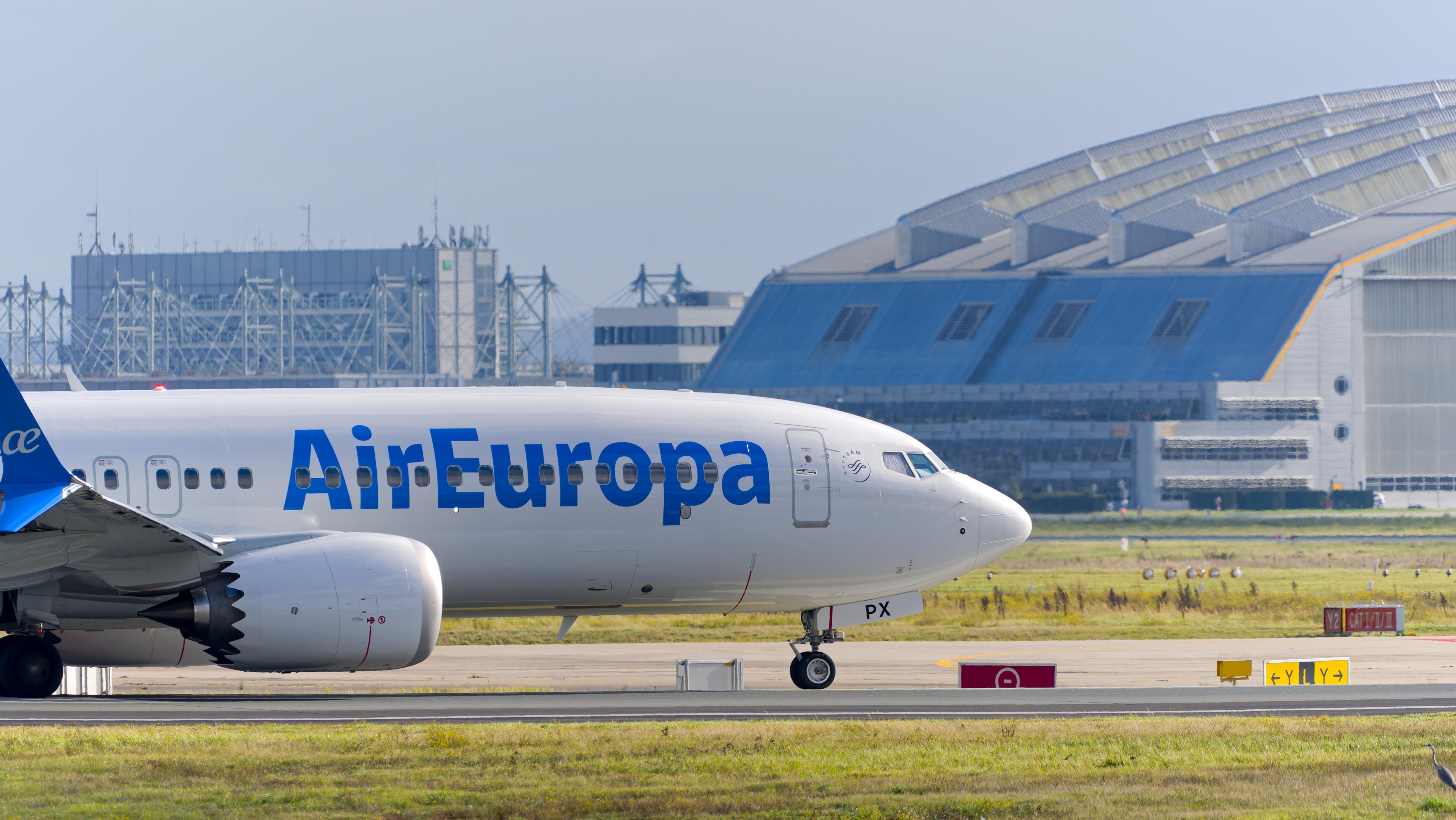 Air Europa. Photo: Michael Derrer Fuchs / Shutterstock.com