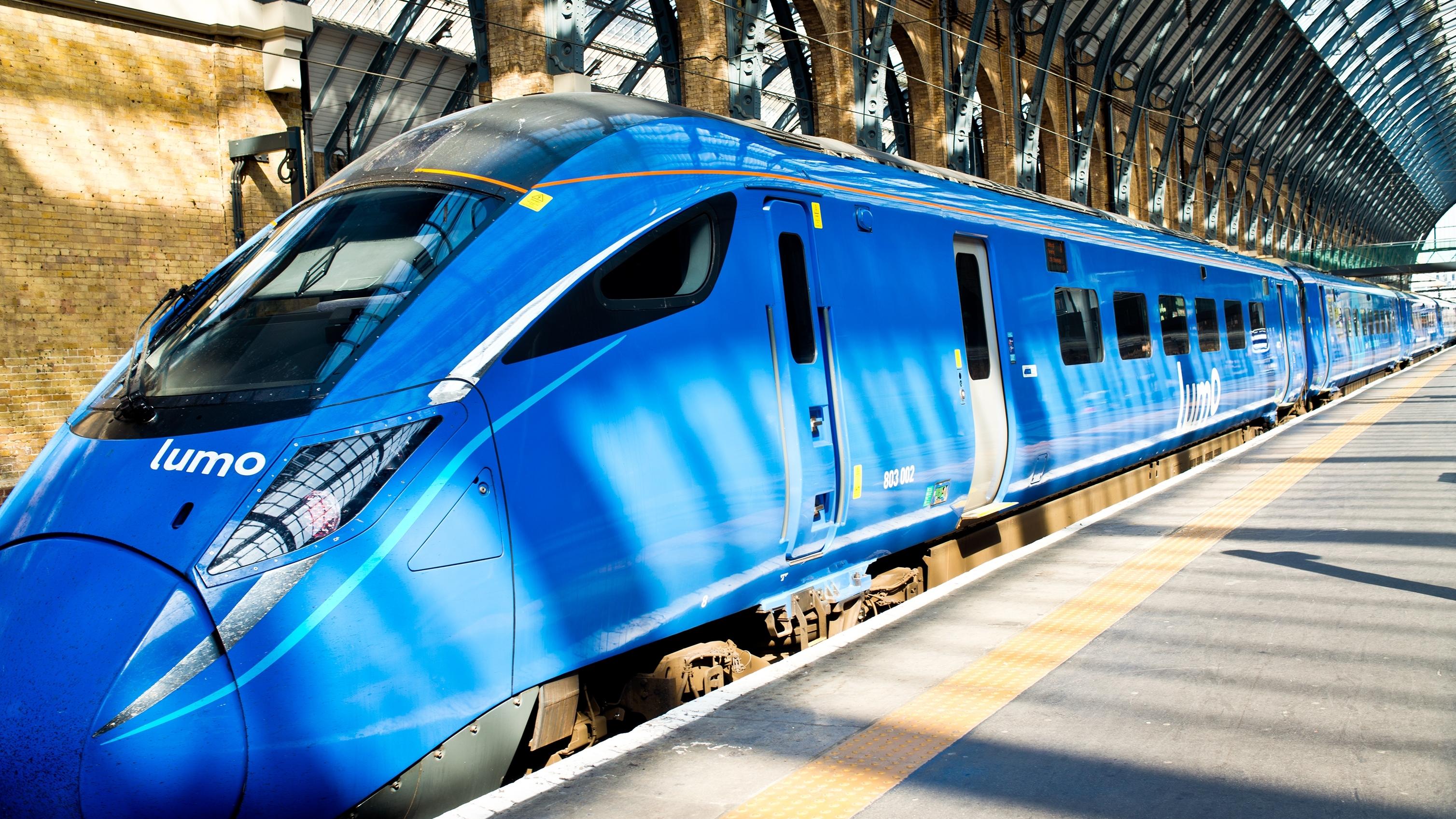 Lumo train in London. Photo: John Lazenby / Shutterstock.com