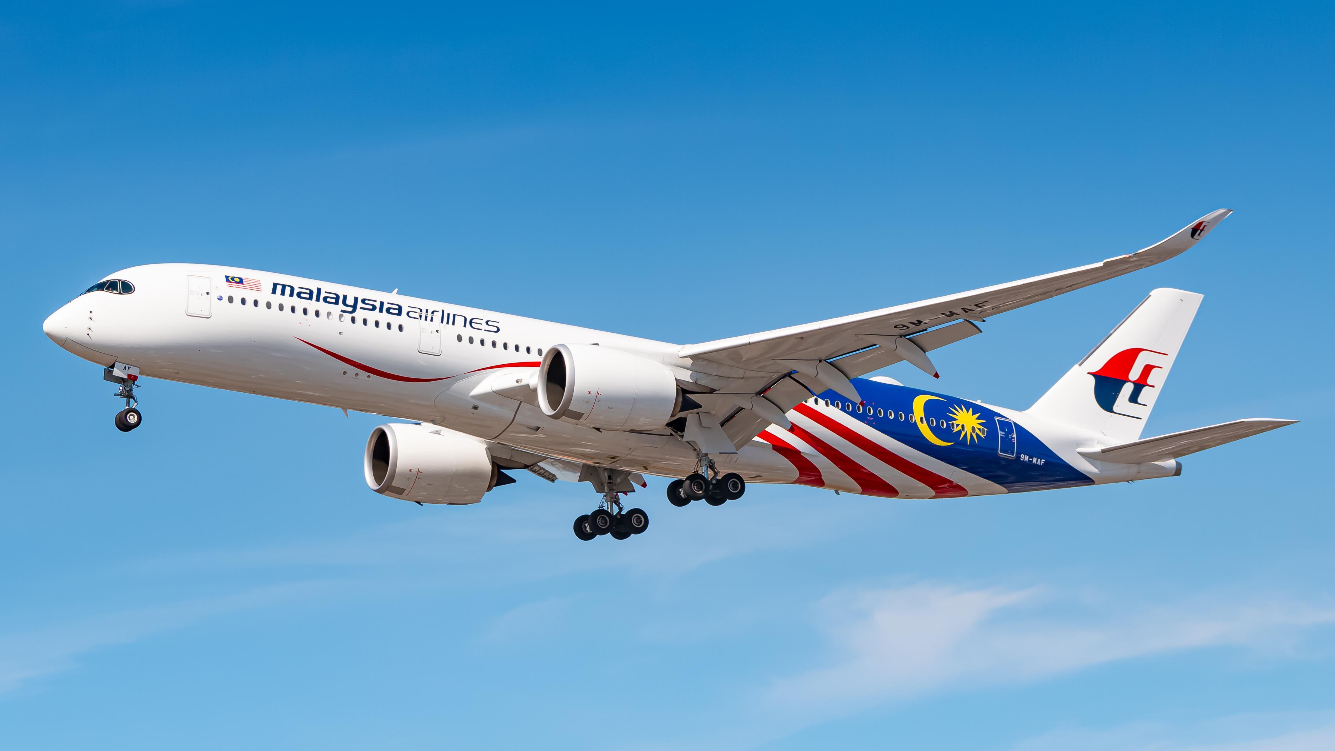 Malaysia Airlines. Photo: Lukas Wunderlich / Shutterstock