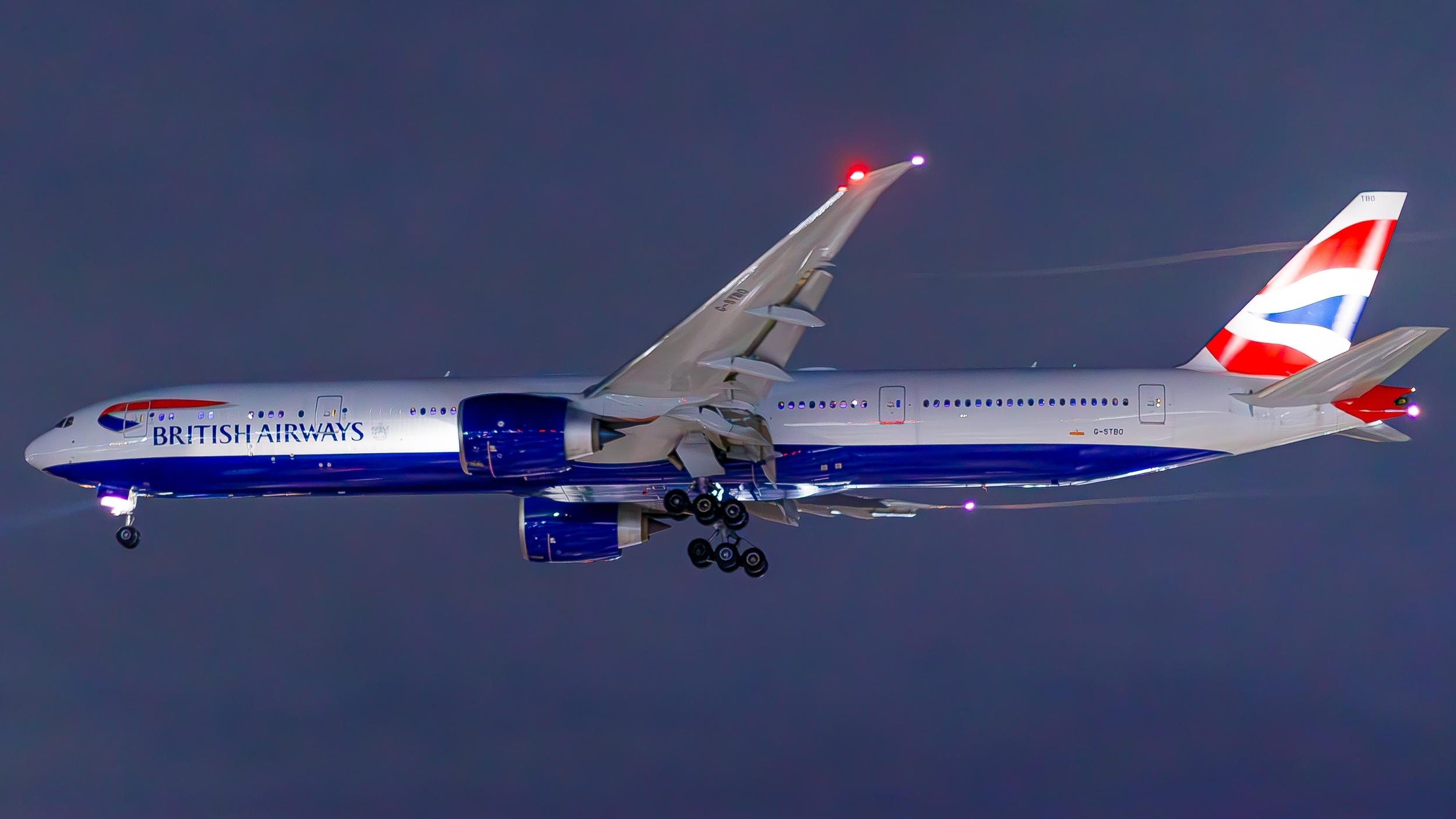 British Airways. Photo: Bradley Caslin / Shutterstock.com