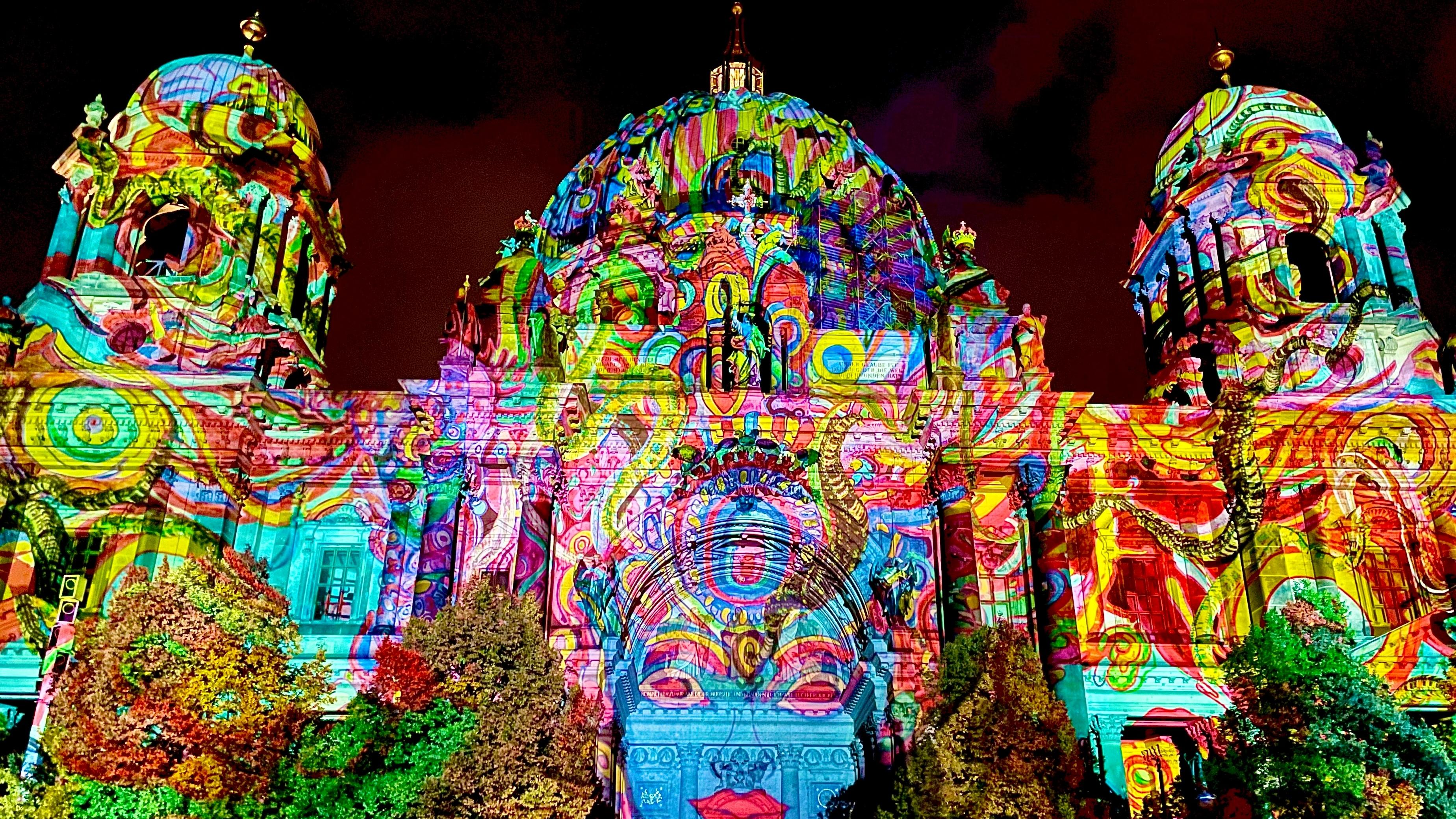 Berlin estival of Lights. Photo:  Kellianne Adventures / Shutterstock.com