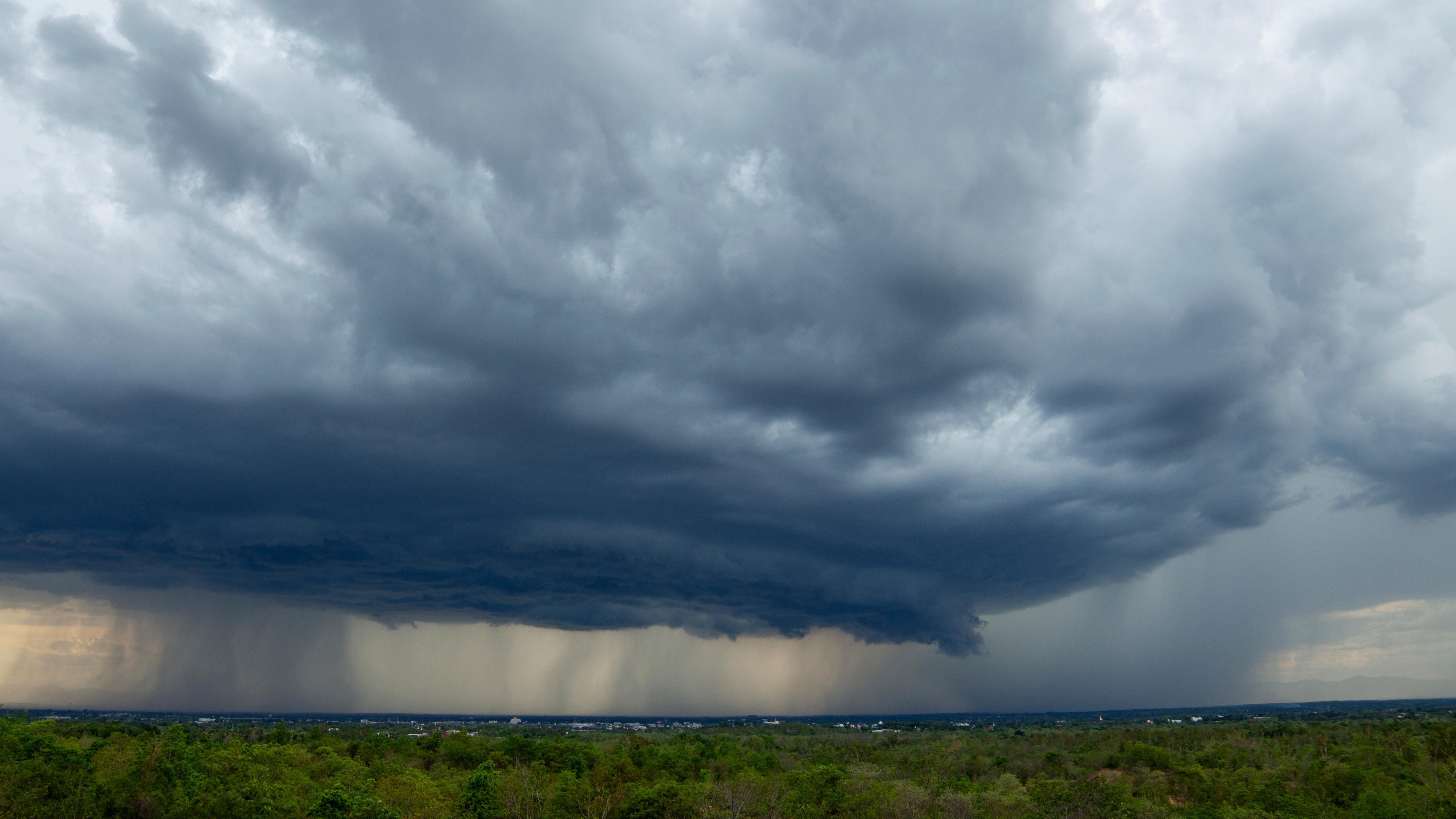 Severe weather alert in Spain. Photo: Shutterstock