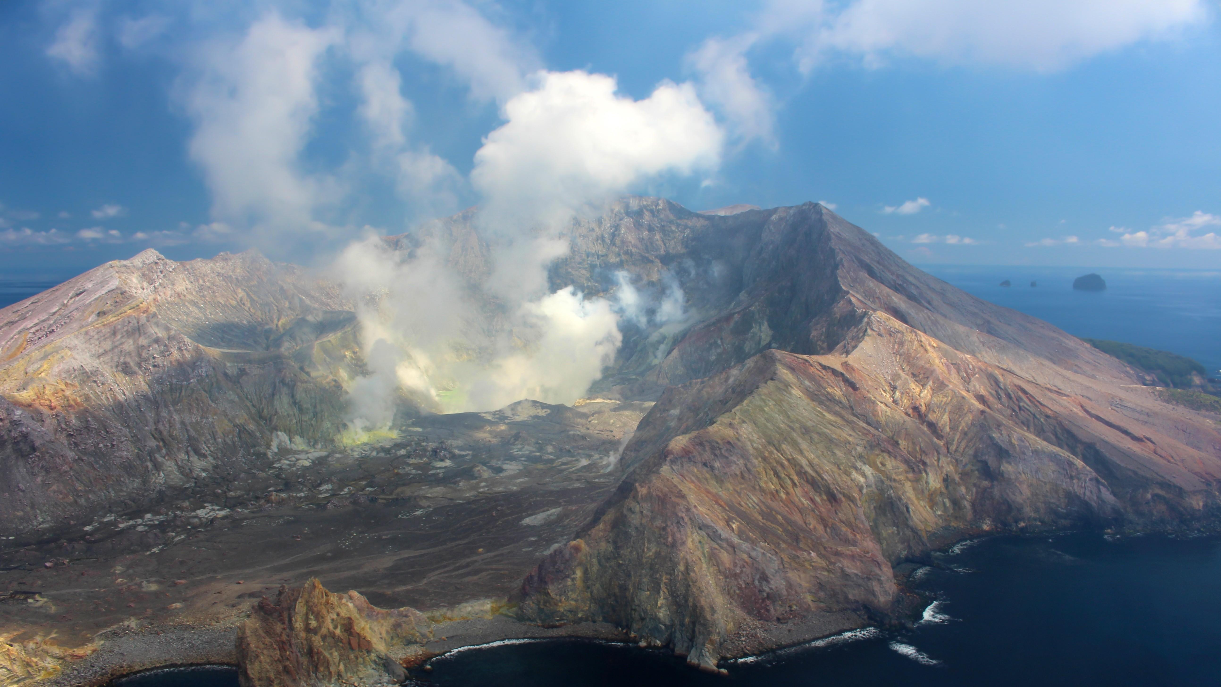 Whakaari volcano in New Zealand. Photo: Shutterstock