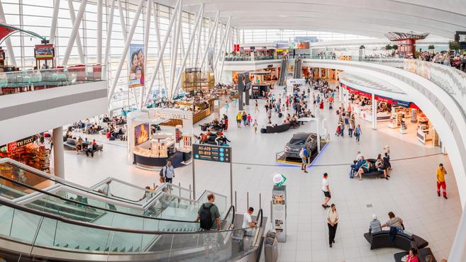 שדה״ת בודפשט: Photo: Passportnews