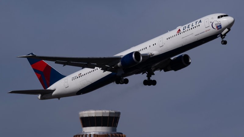 Delta 767-400/ צילום: Shutterstock Delta 767-400/ צילום: Shutterstock