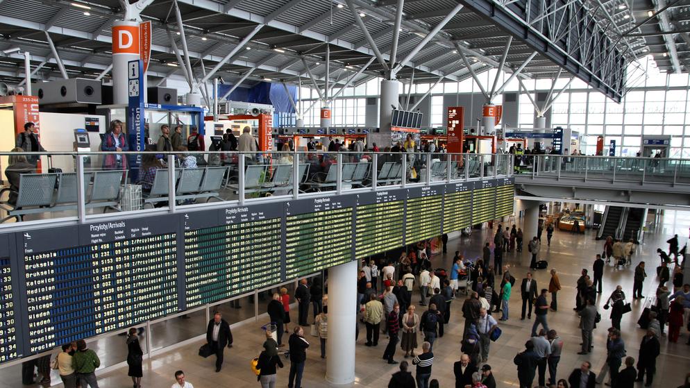 Chopin Airport. צילום: Tupungato / Shutterstock
