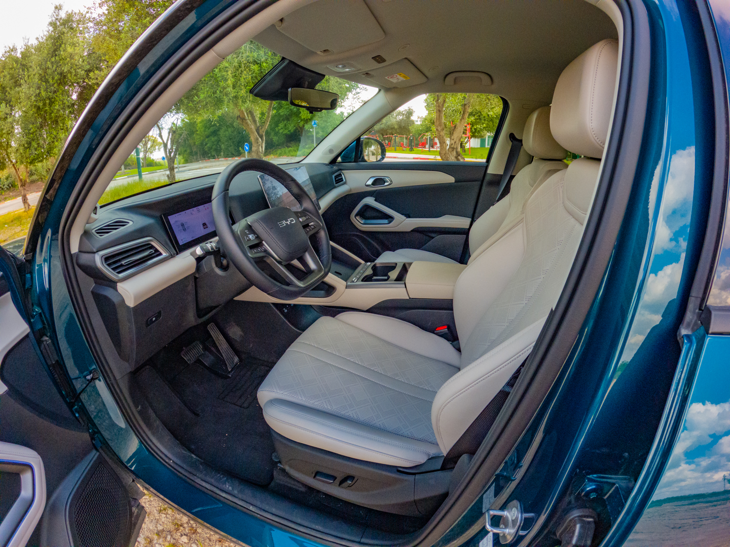 BYD ATTO 2 DM-i. צילום: אירה מקיינקו