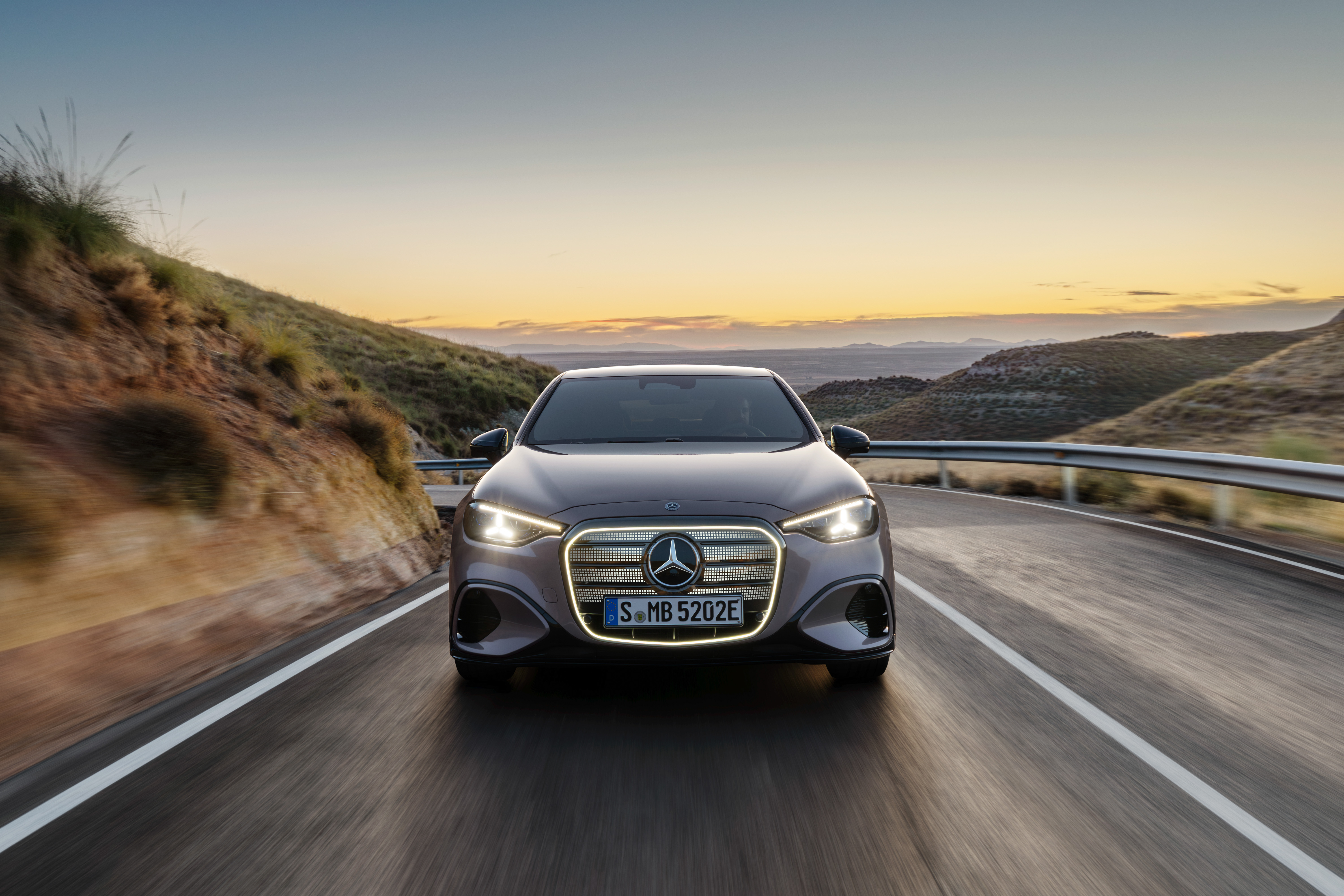 מרצדס C-Class החשמלית החדשה. צילום: Mercedes-Benz Group