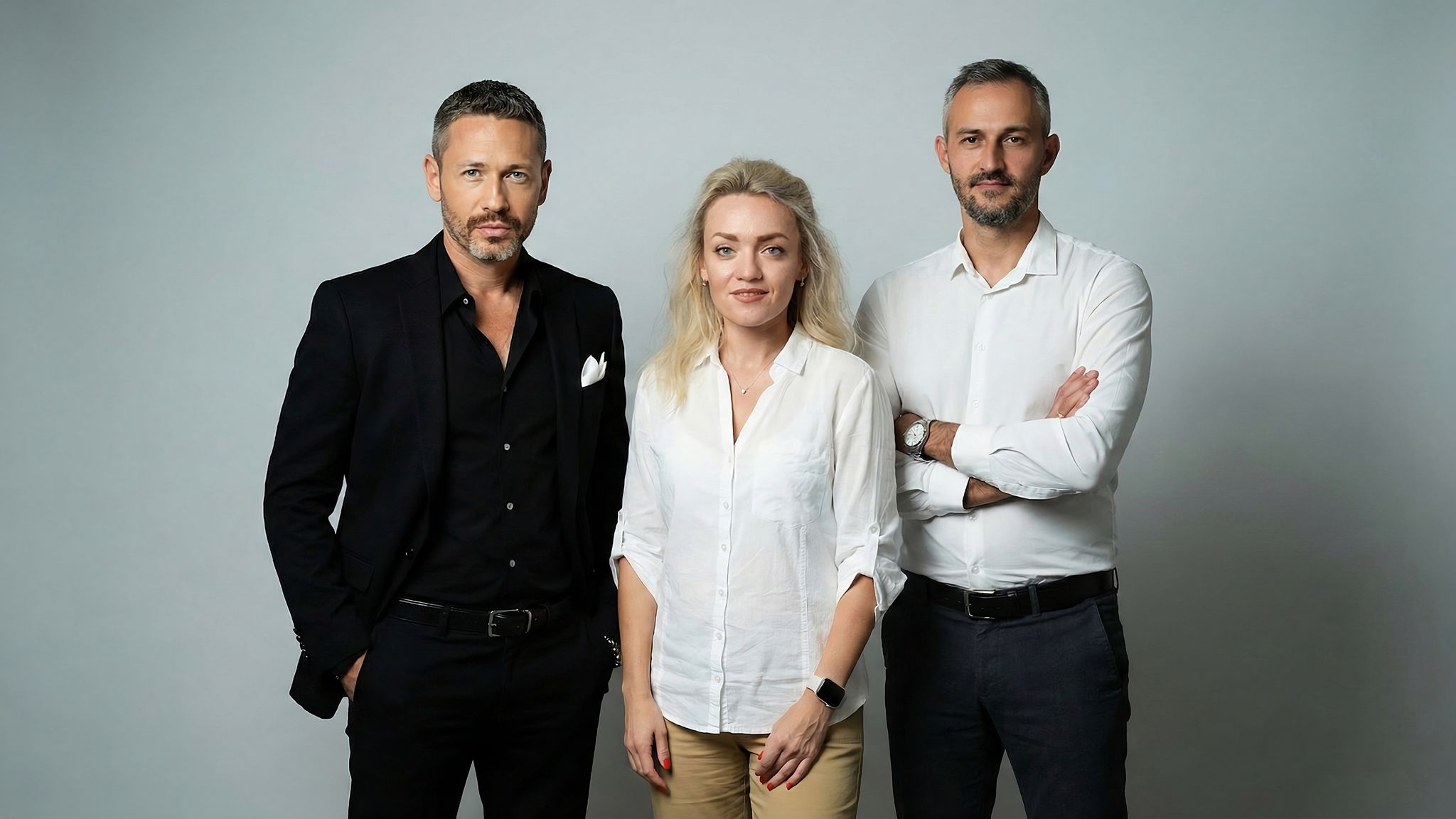 Справа: Алекс Ляхович, Алена Новгородская и Элли Гляйбман. Фото: пресс-служба