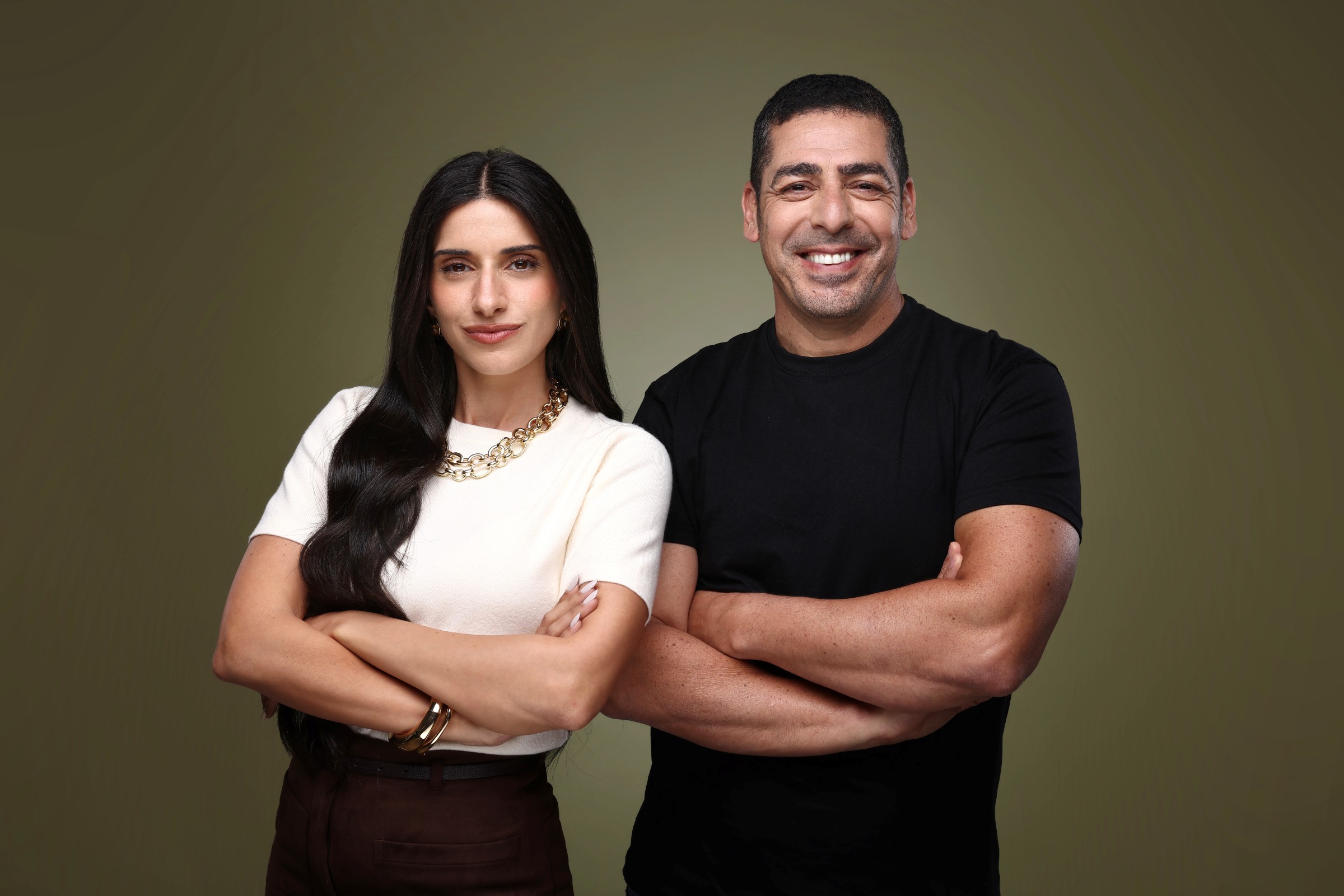 עומר לוי ויוסי שיטרית לקניוני עופר צילום מור צידון   פופ ארט