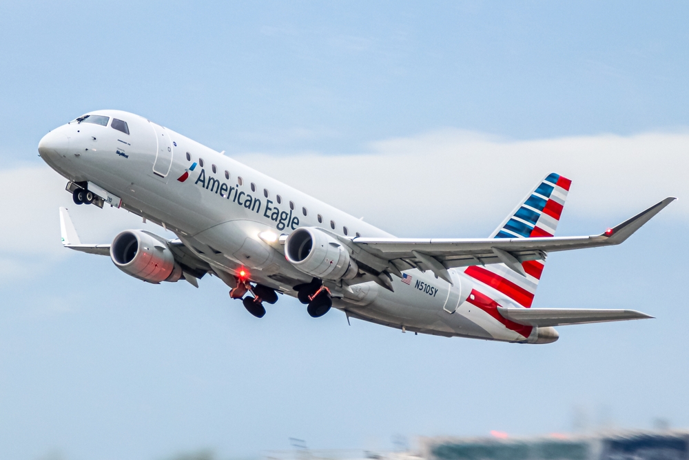 American Eagle Embraer 175