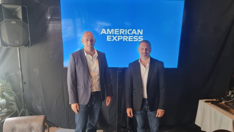 Right: Manny Cohen, CEO of American Express Israel, and Lior Raviv, Deputy CEO of Isrcard. Photo: Sapir Peretz