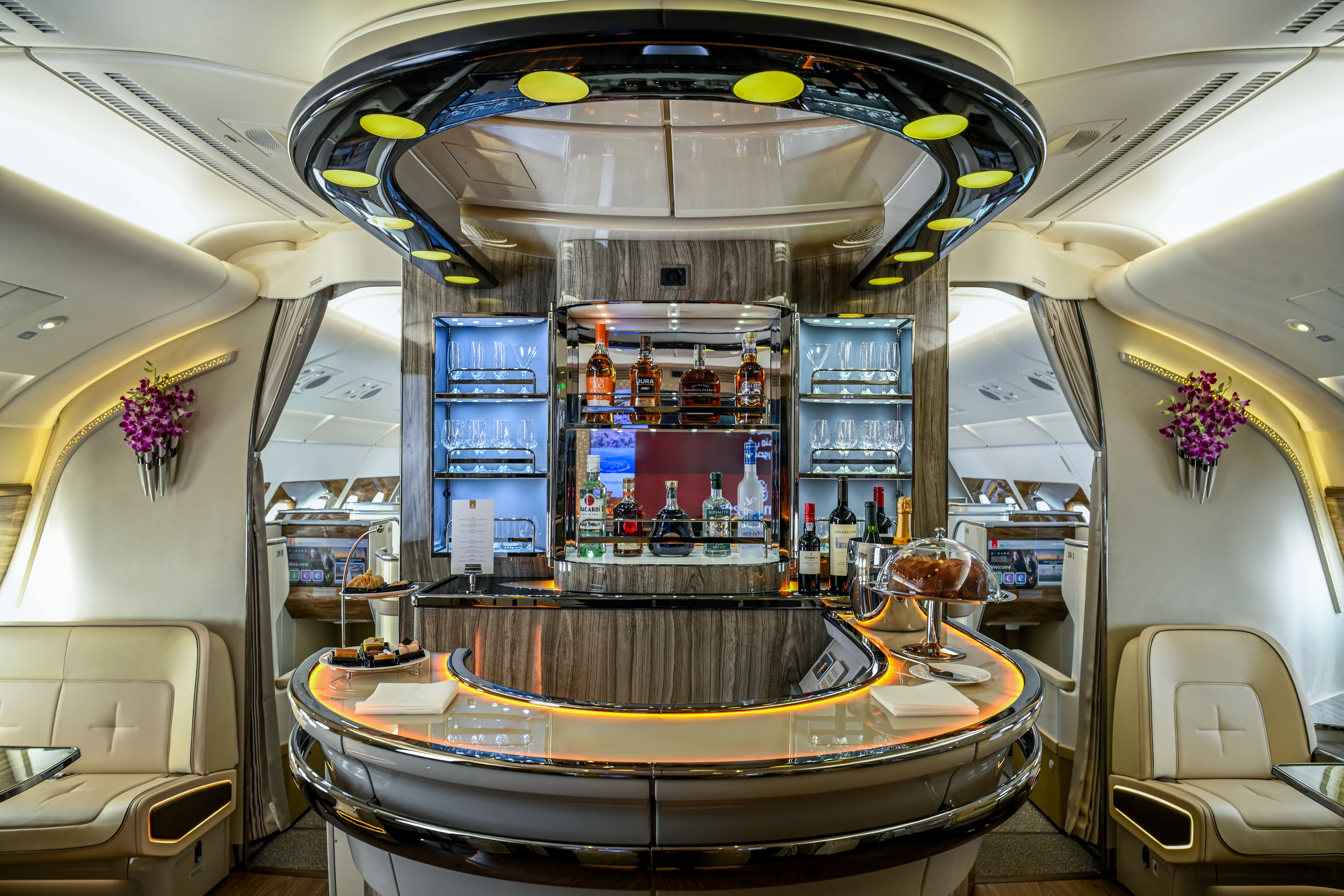 The iconic bar remains in place. Photo: Emirates