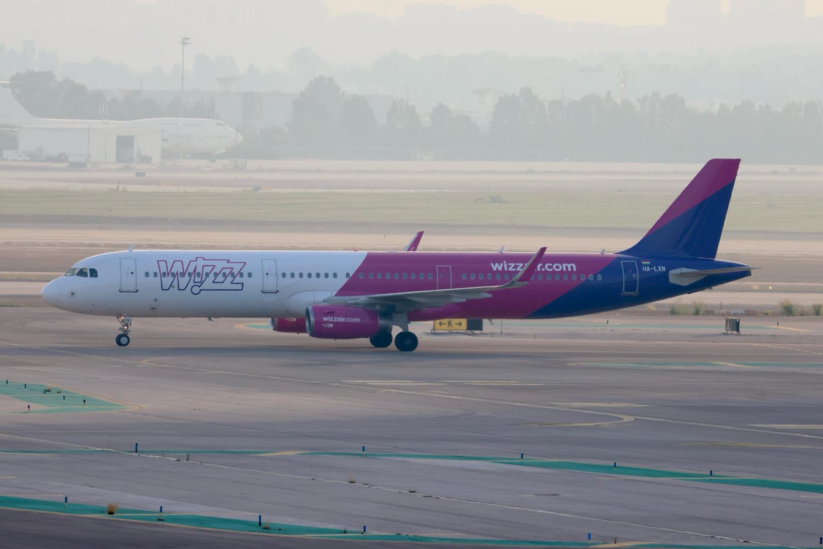 Wizz Air בנתבג. צילום: עברי חזון