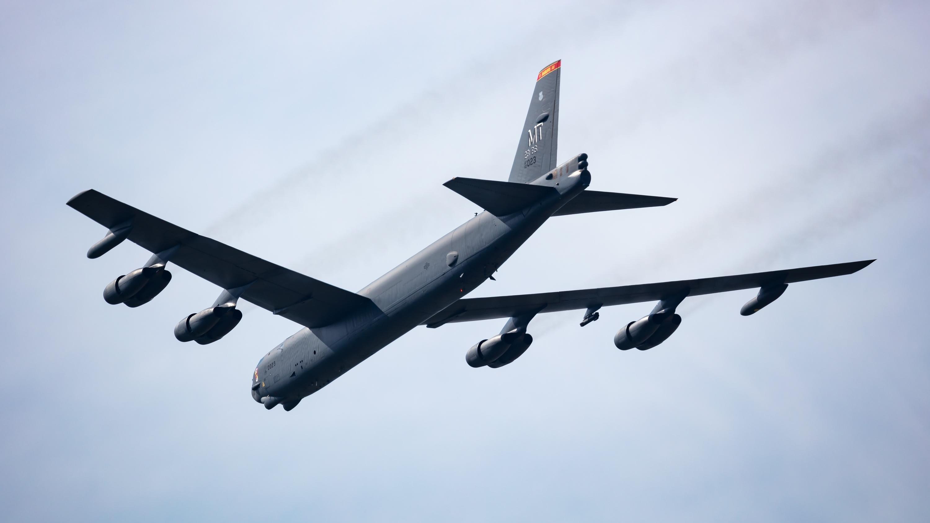 המפציץ האמריקני B-52. צילום: Shutterstock
