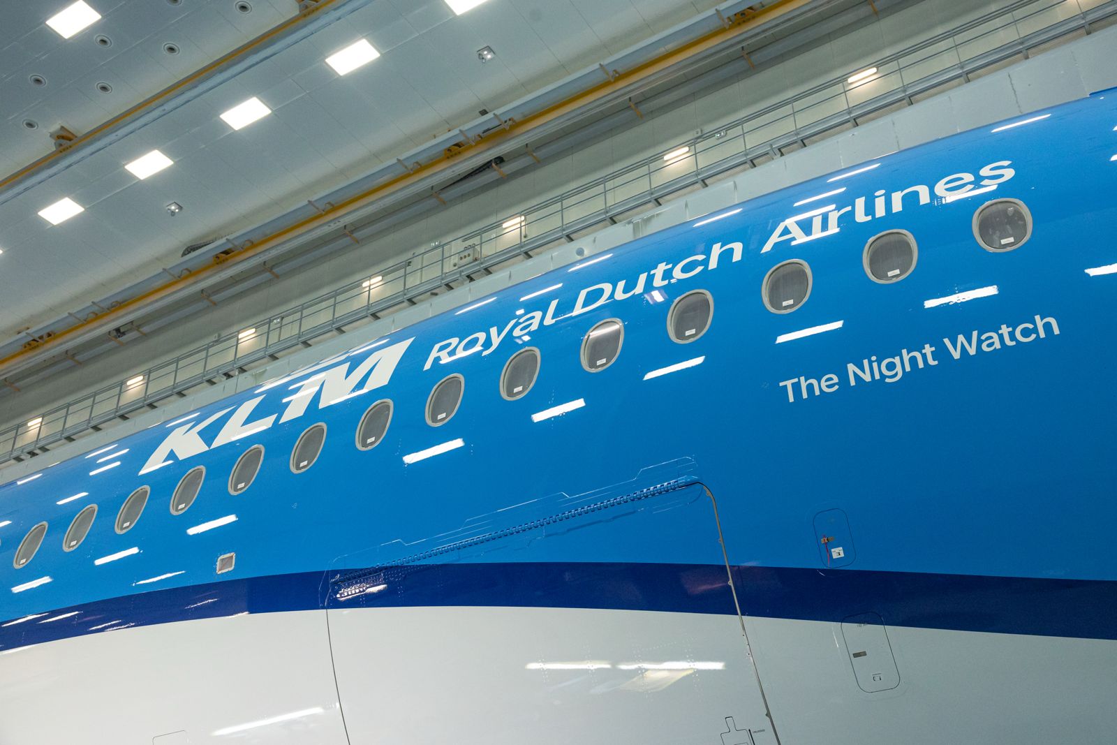"Night Watch", KLM's first A350
