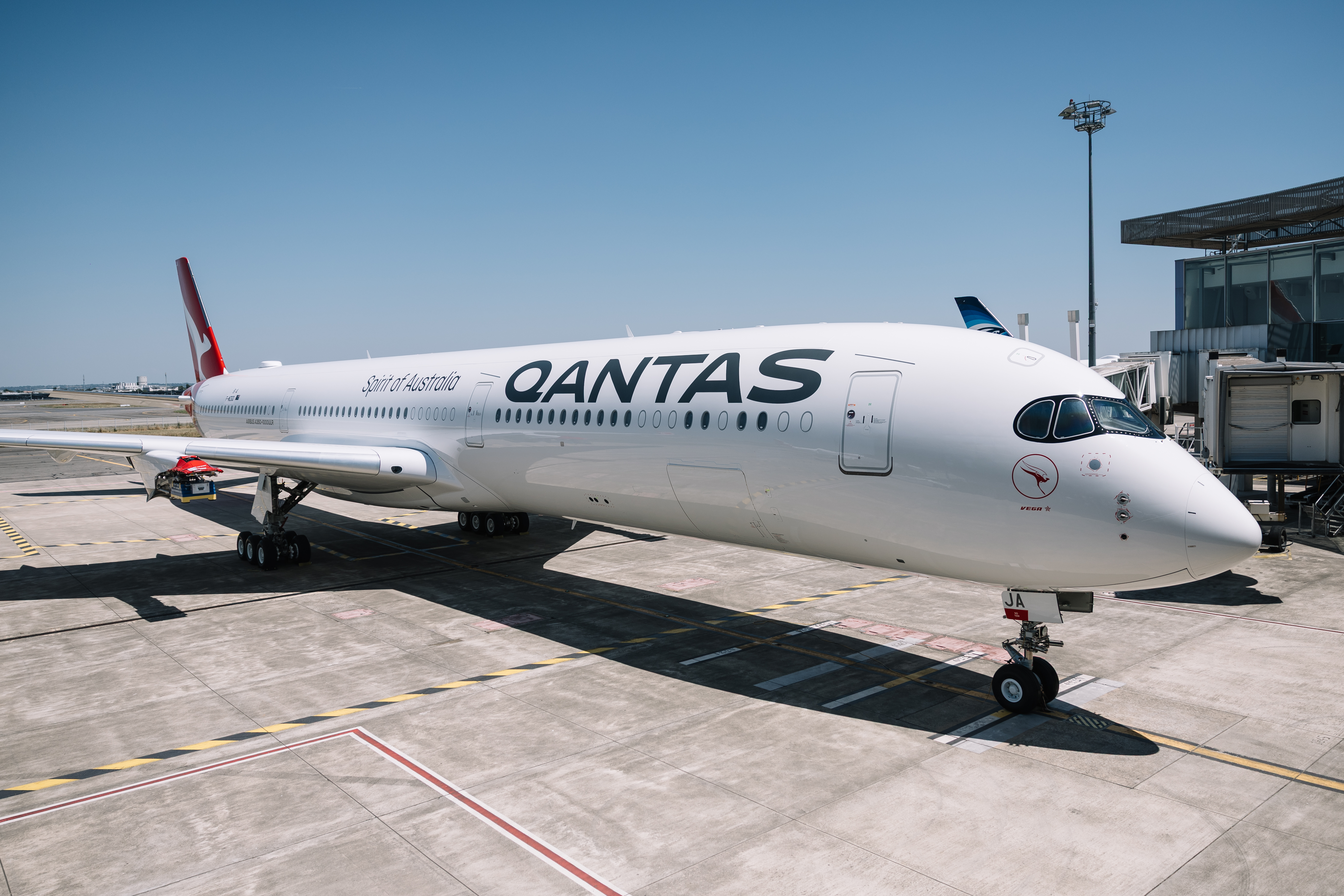 מטוס ה-A350ULR. יוצר במיוחד לטיסות ארוכות ביותר. צילום: Qantas