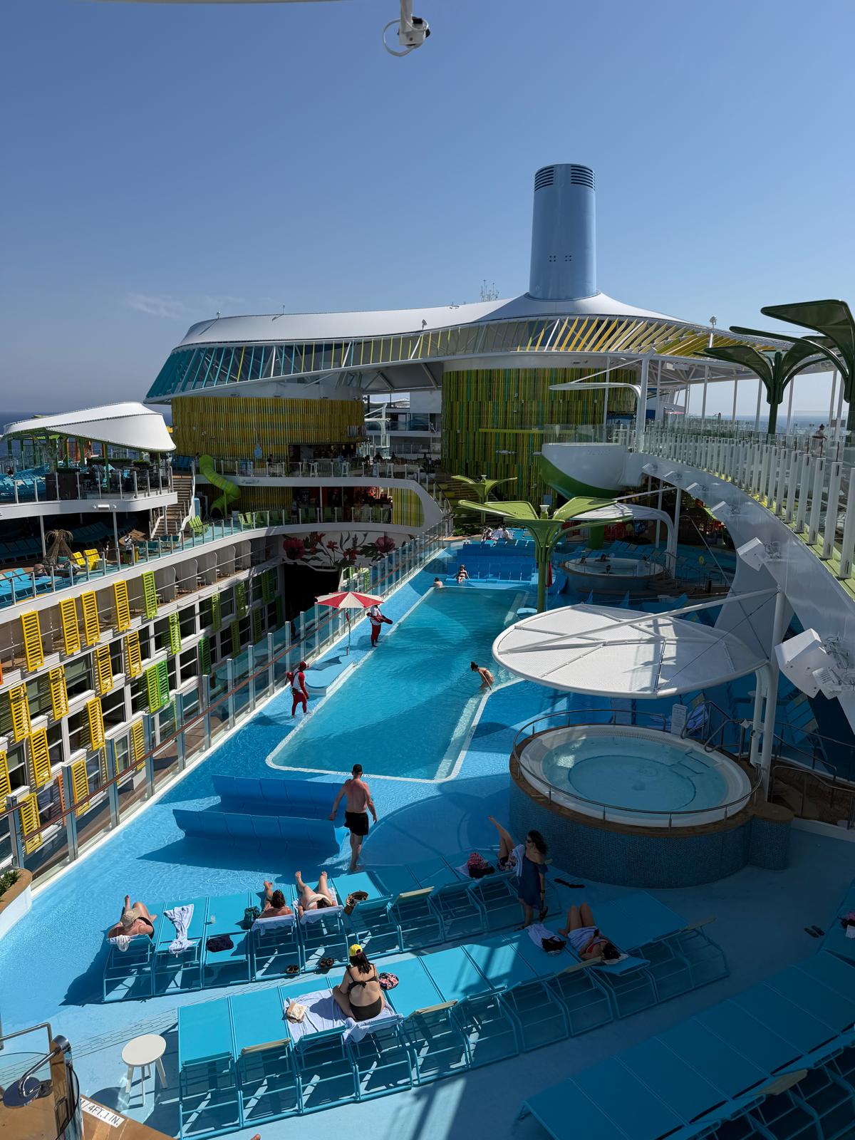 הפלגה ראשונה ב-Legend of the Seas. צילום: PassportNews