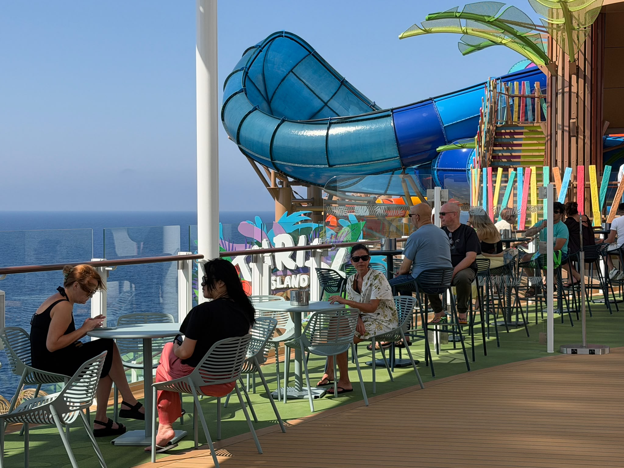 הפלגה ראשונה ב-Legend of the Seas. צילום: PassportNews