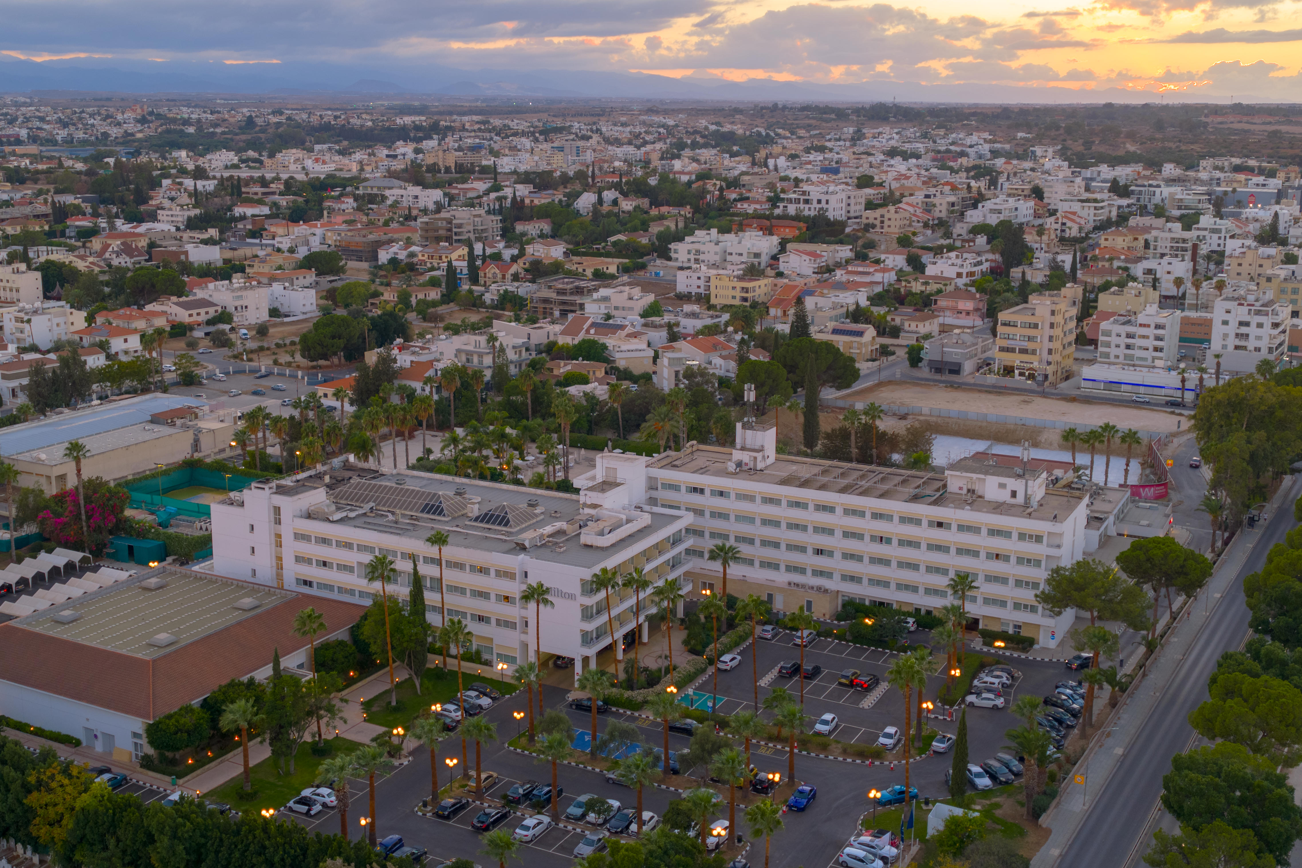 חופשה עירונית יוקרתית בניקוסיה - Hilton Nicosia. צילום: Louis Hotels