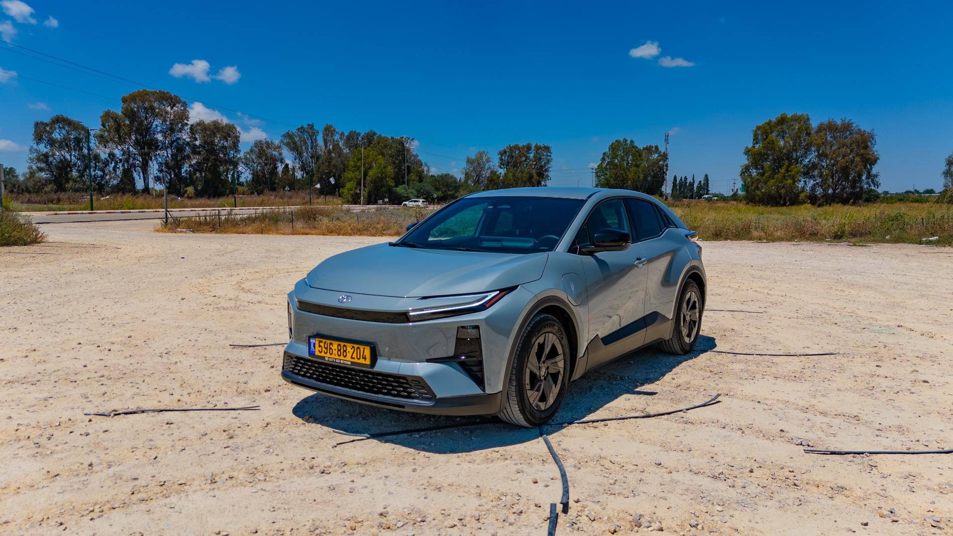 טויוטה C-HR+ חשמלי במבחן