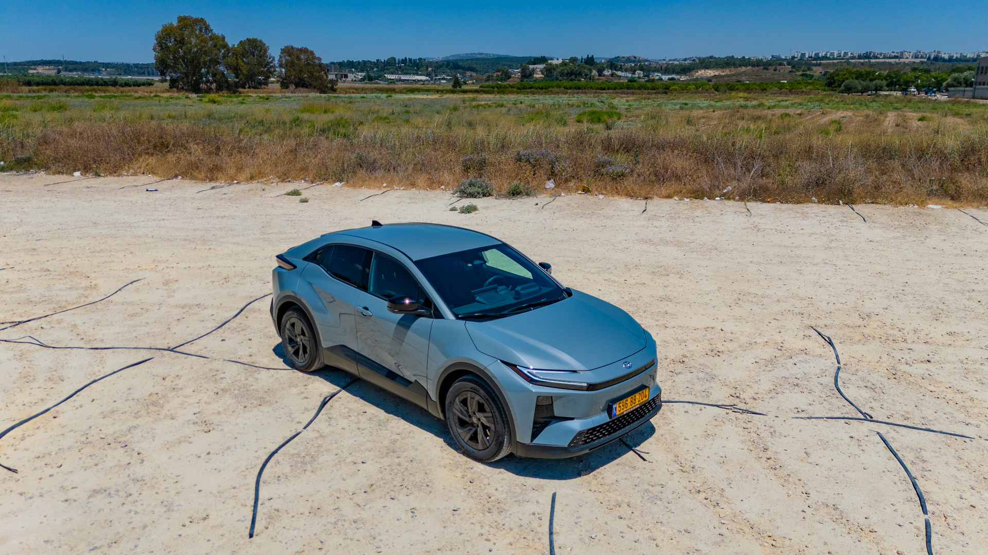 טויוטה C-HR+ - החל מ-179,990 שקל. צילום: אירה מקיינקו
