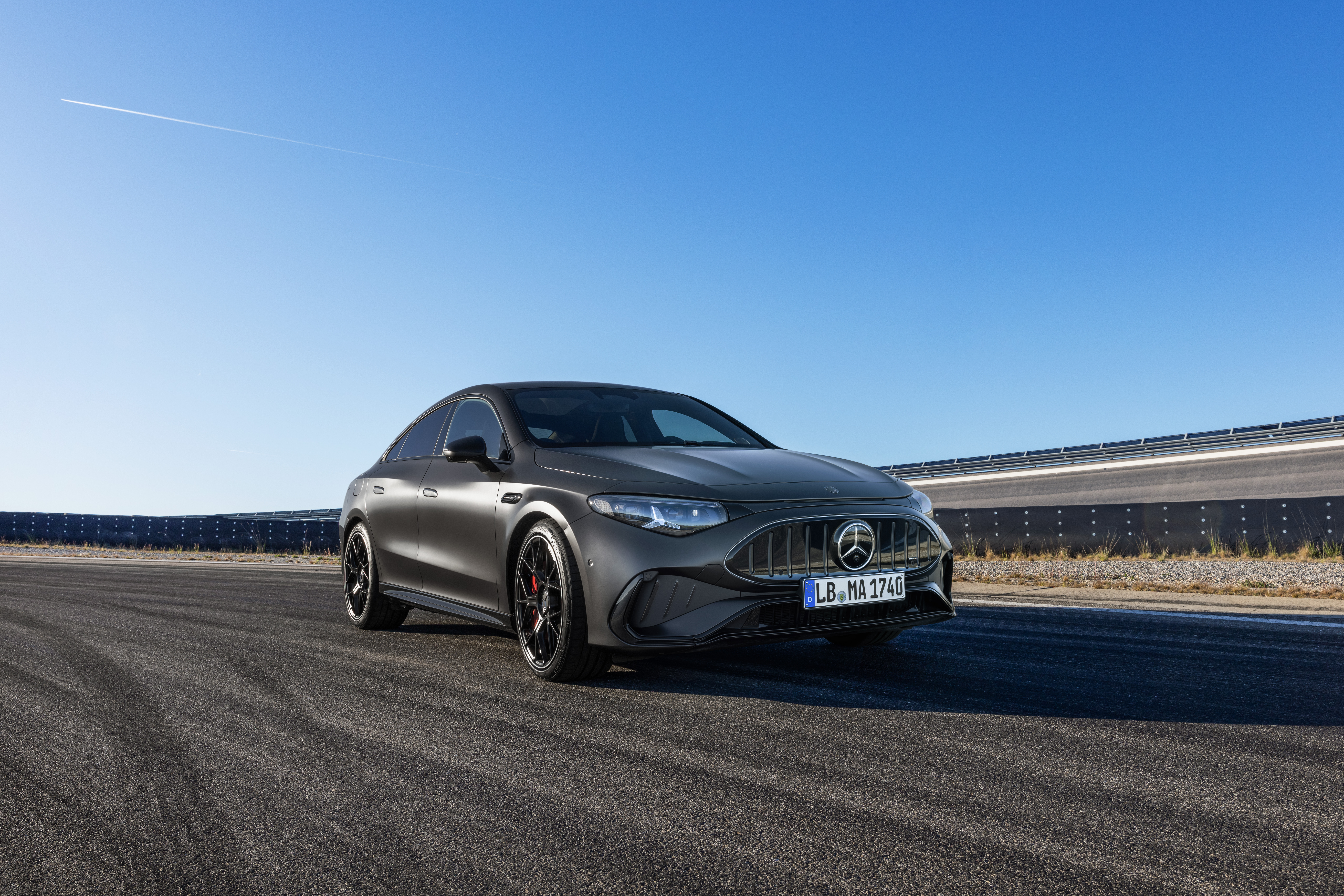 מרצדס AMG CLA 45 חשמלית חדשה. צילום: Mercedes Benz