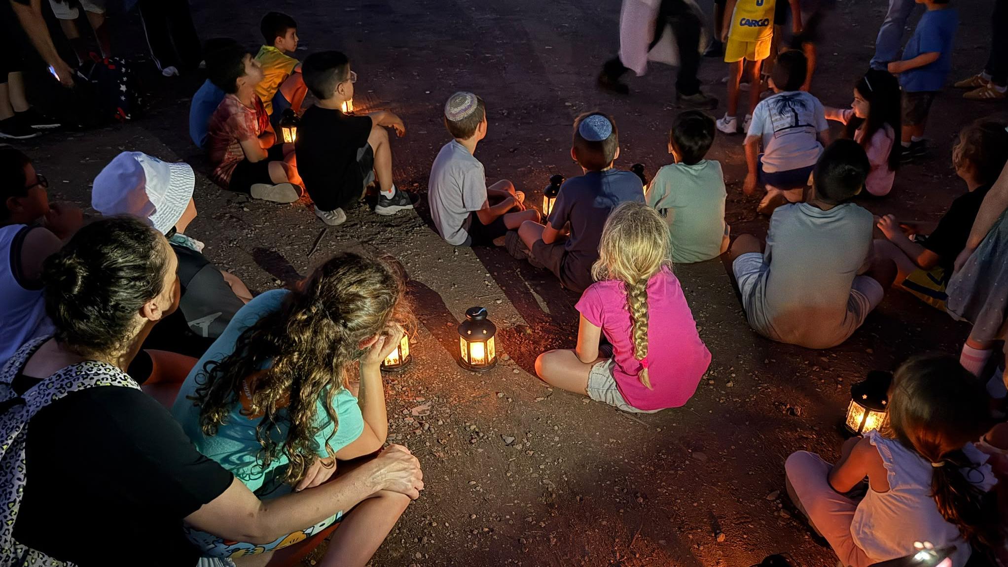 טיולי עששיות, מעגלי מתופפים ופעילויות לכל המשפחה