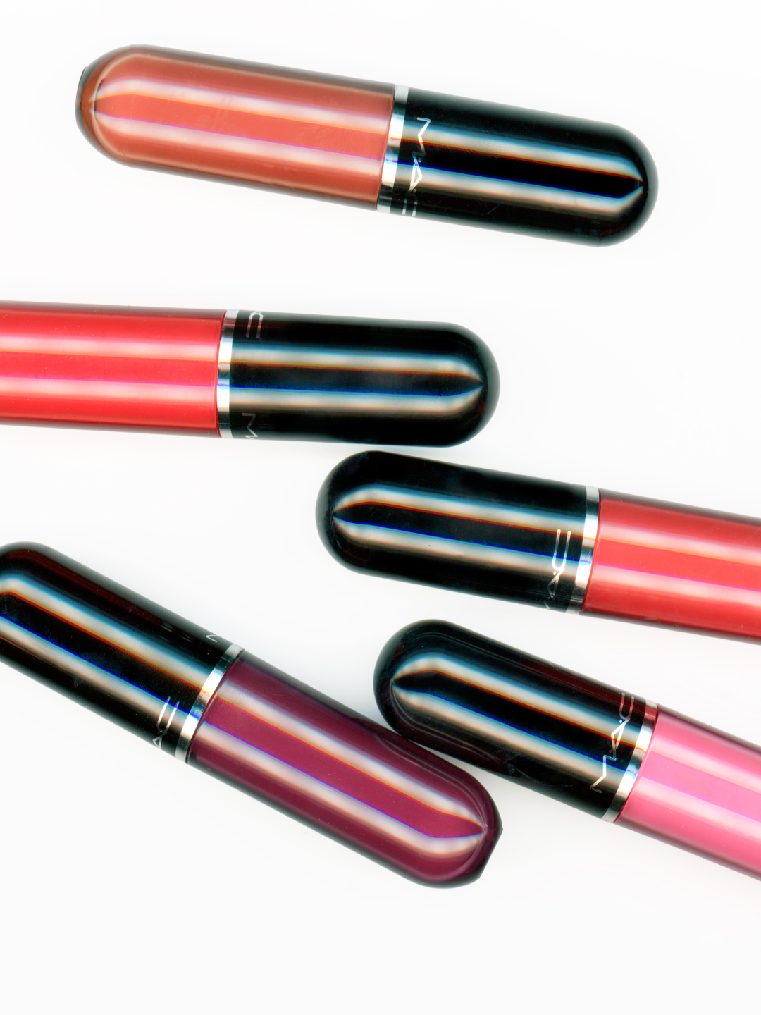 Lust stained lip tint, מאק. צילום: חו