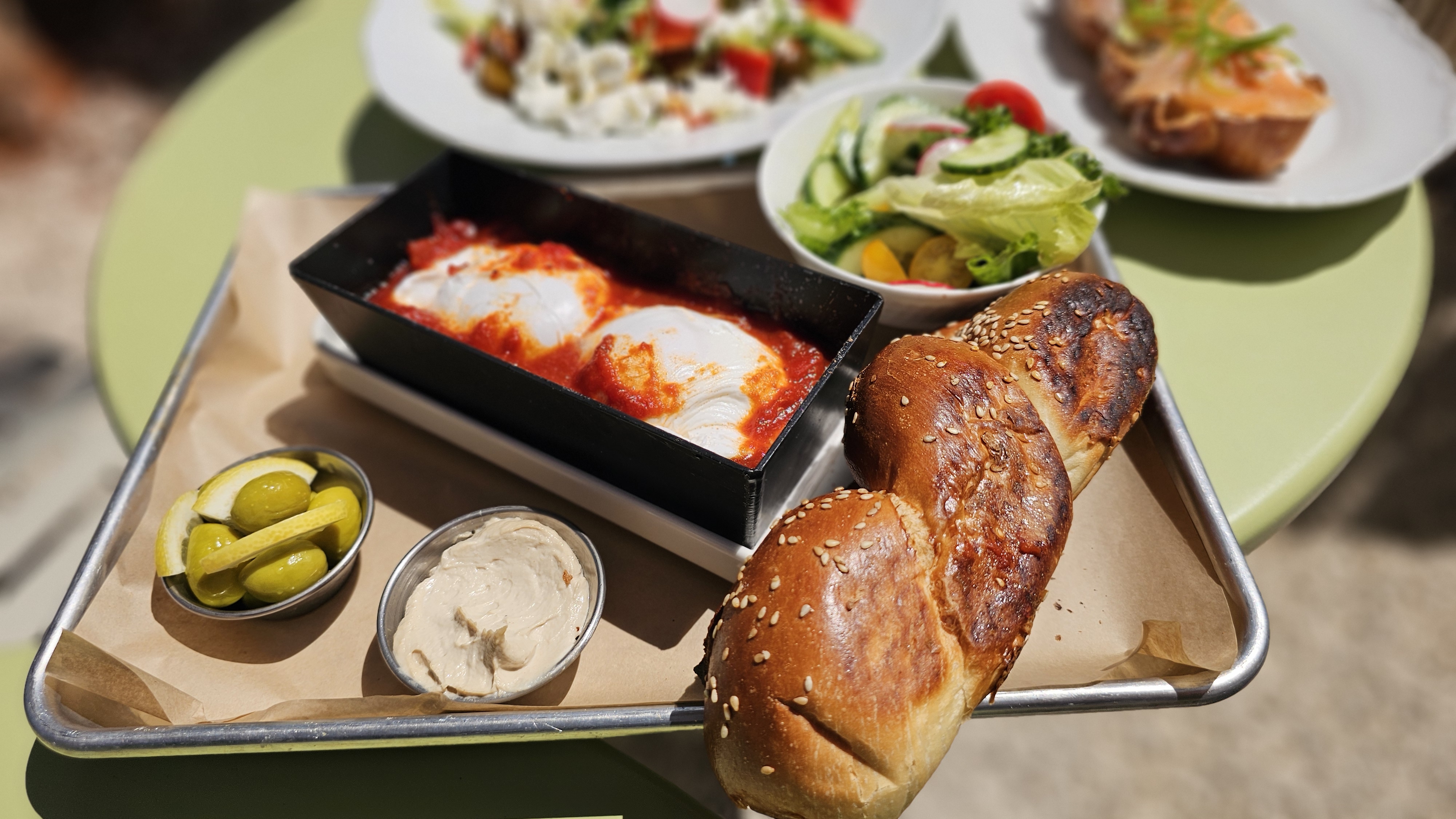 שקשוקה מהטאבון - יותר טוב מבבית. צילום: אירה מקיינקו
