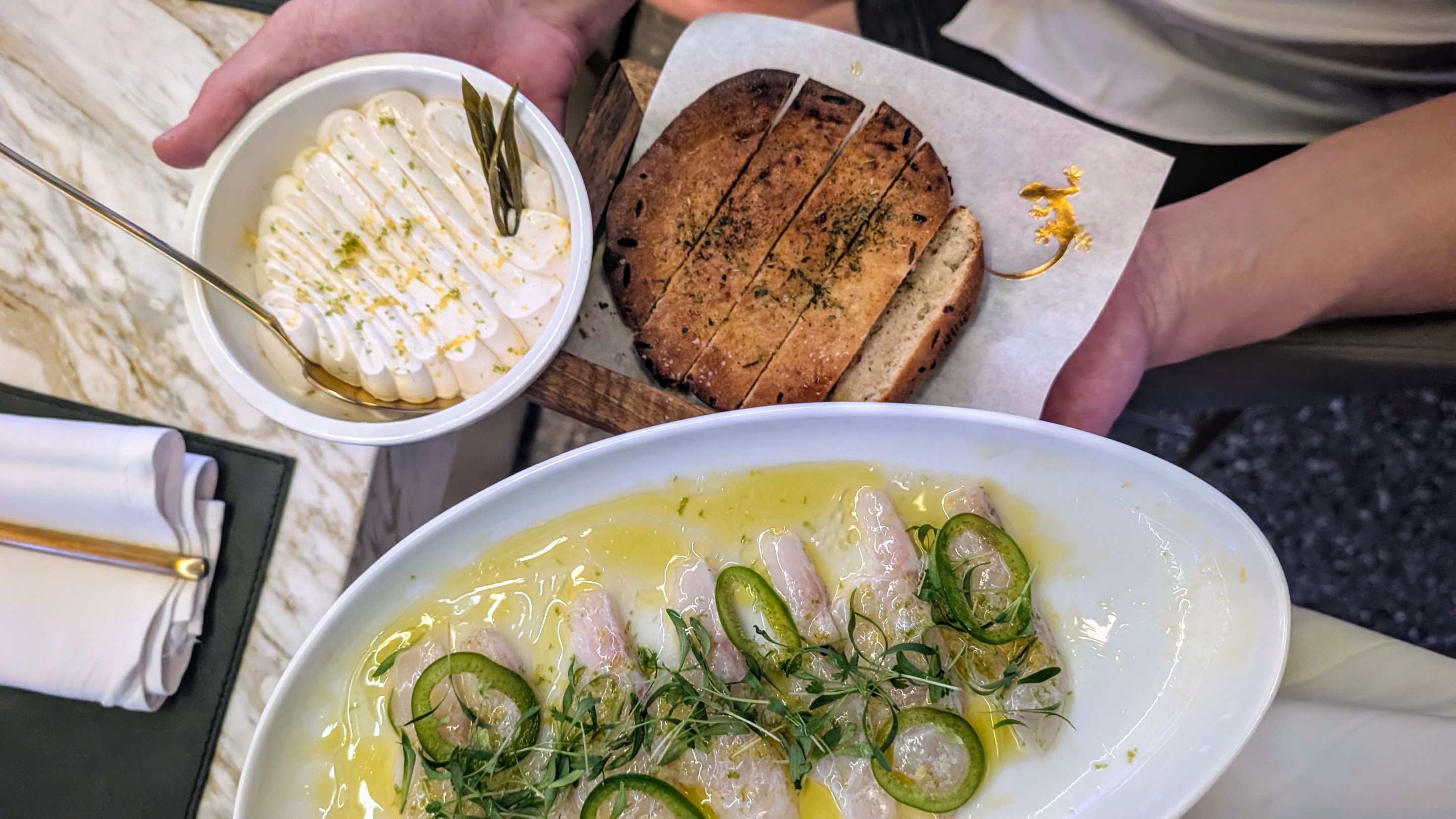 השיוש הקדוש והאיקרה המושלמת. מסעדת גקו. צילום אוסנת גואטה