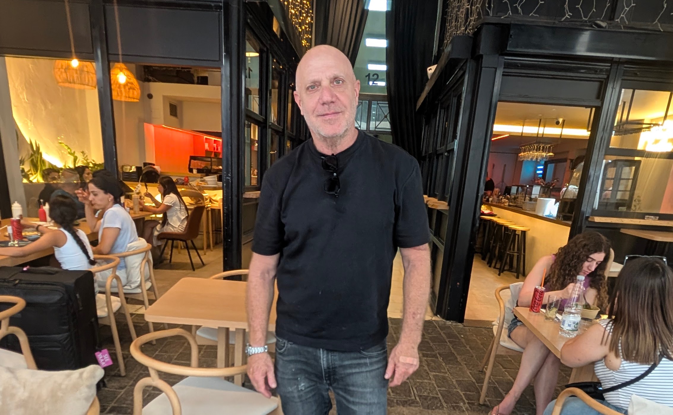 צביקה לוינסון קינג דיויד צילום אוסנת גואטה