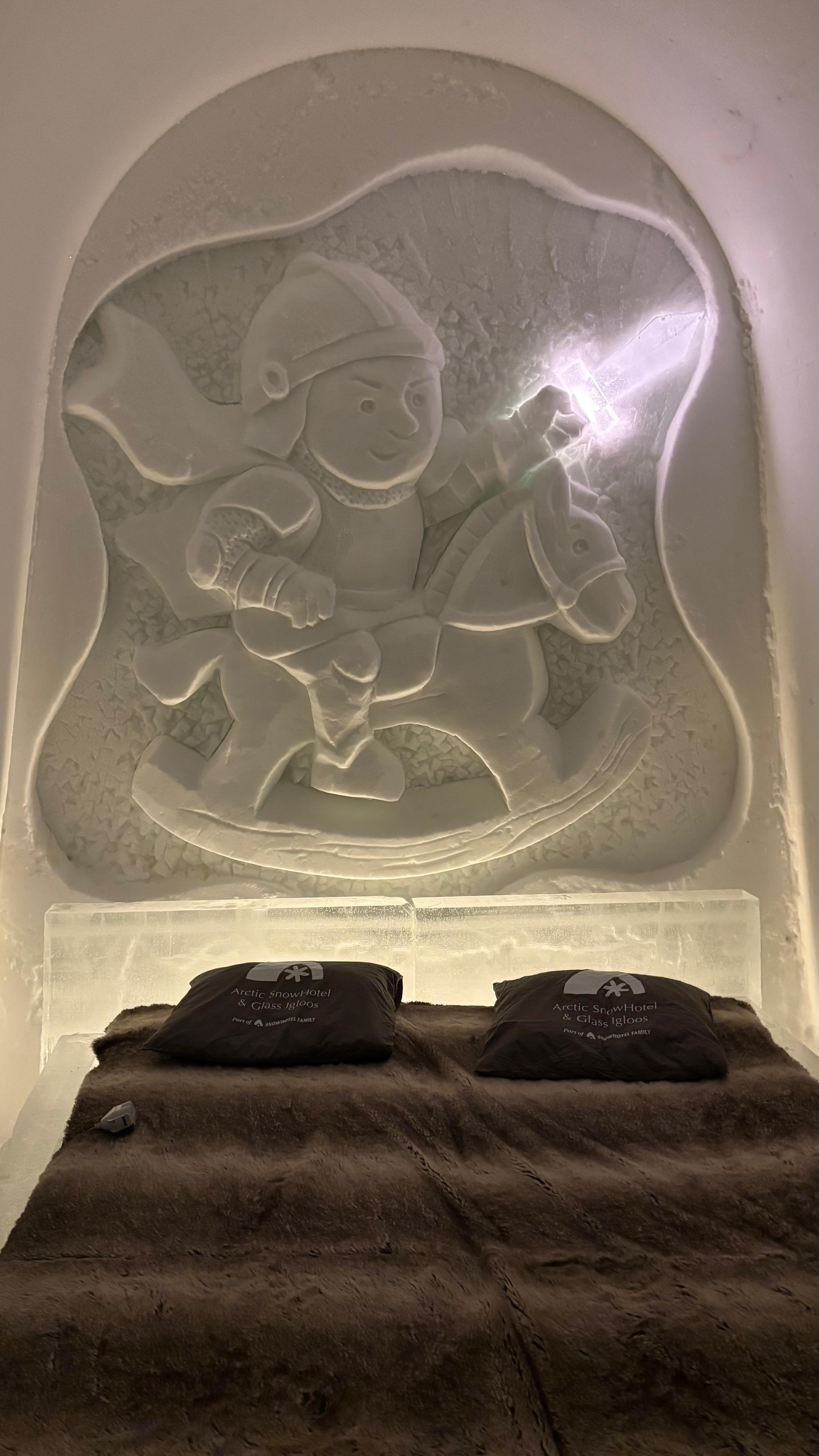 מלון הקרח בלפלנד, Arctic SnowHotel & Glass Igloos. צילום: מתן חצרוני