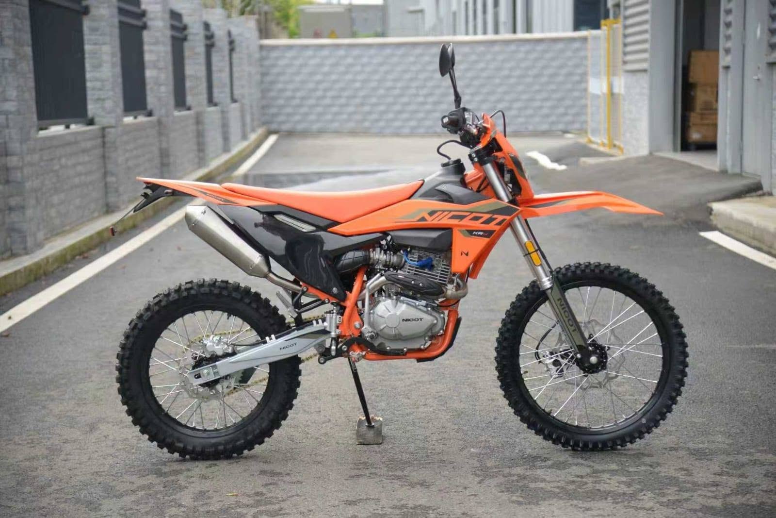 Nicot KR4-250PR-2, אופנוע דו שימושי חדש ברישוי צהוב. צילום: יצרן
