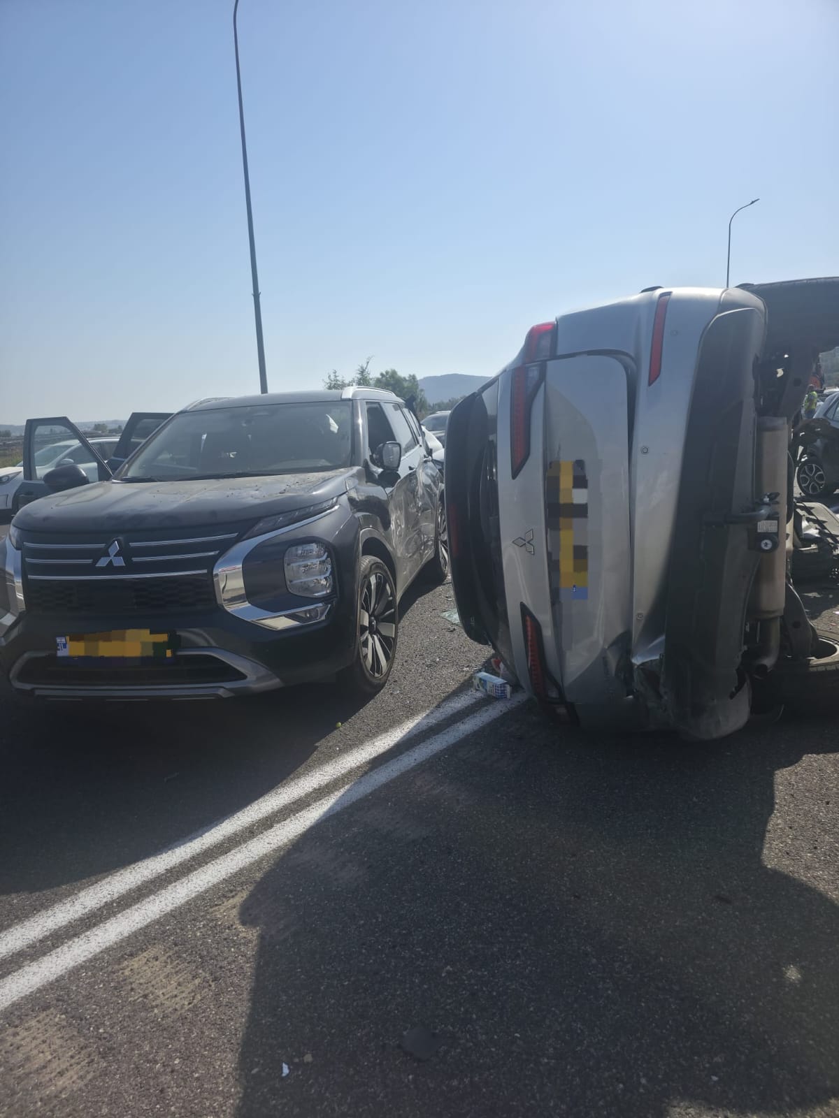 13 נפצעו בתאונת שרשרת בכביש 77. צילום: תיעוד מבצעי מדא