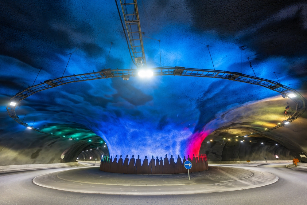 Eysturoy Tunnel באיי פארו. צילום: Felix Lipov / Shutterstock