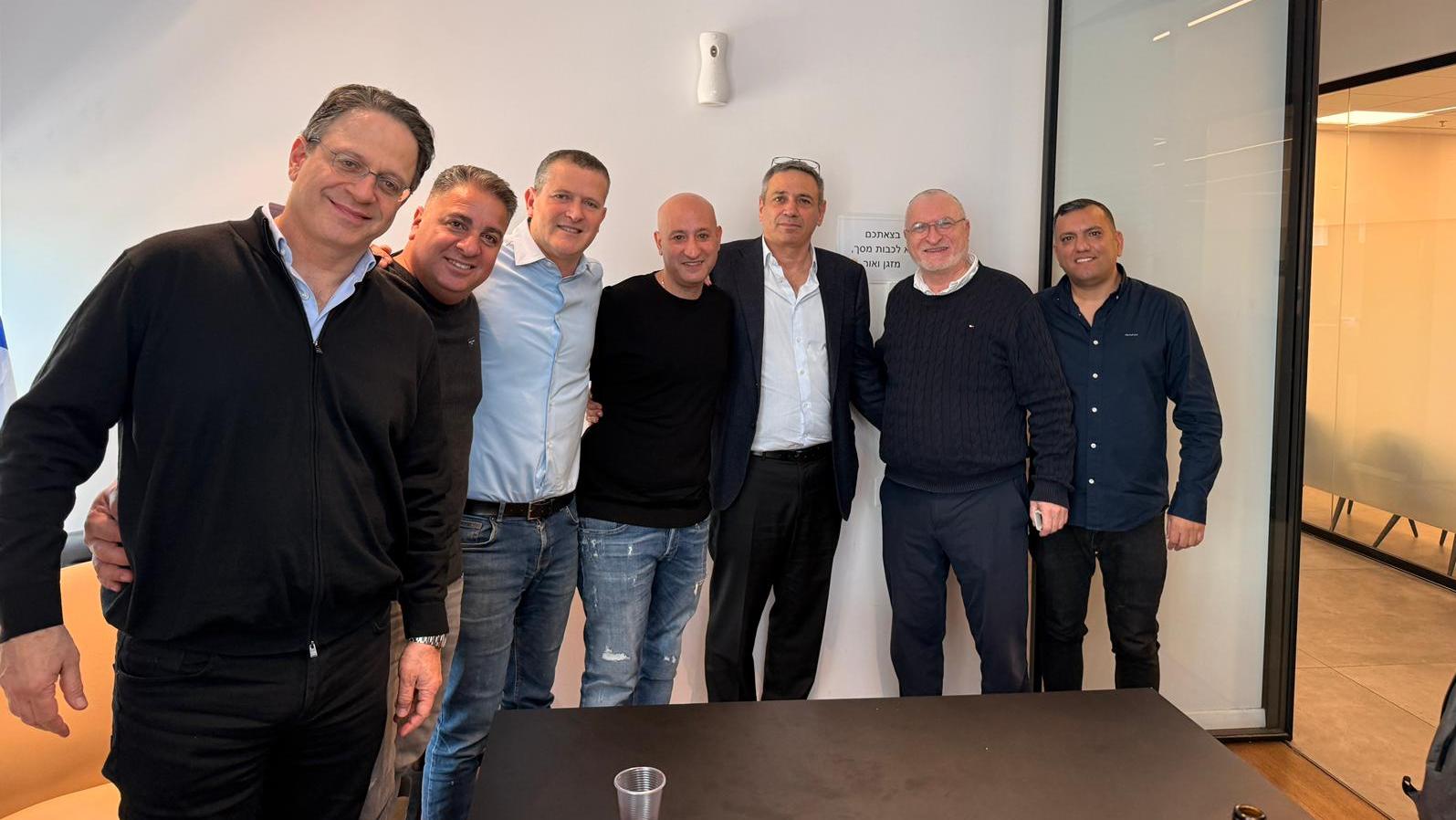 קבוצת בליליוס מרחיבה את פעילותה של סופרבוס היסעים ותיור עם רכישת חברת חבצלת הירושלמית