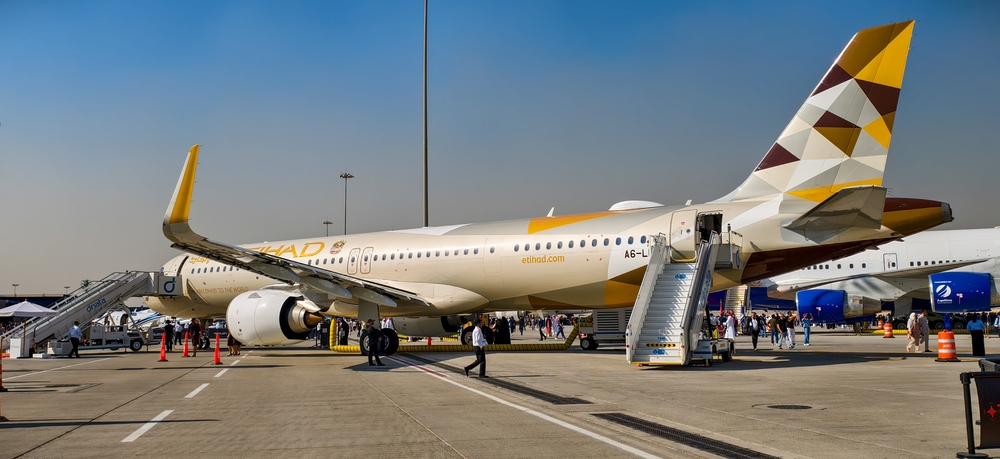 Etihad Airways Airbus A321LR aircraft/ Shutterstock