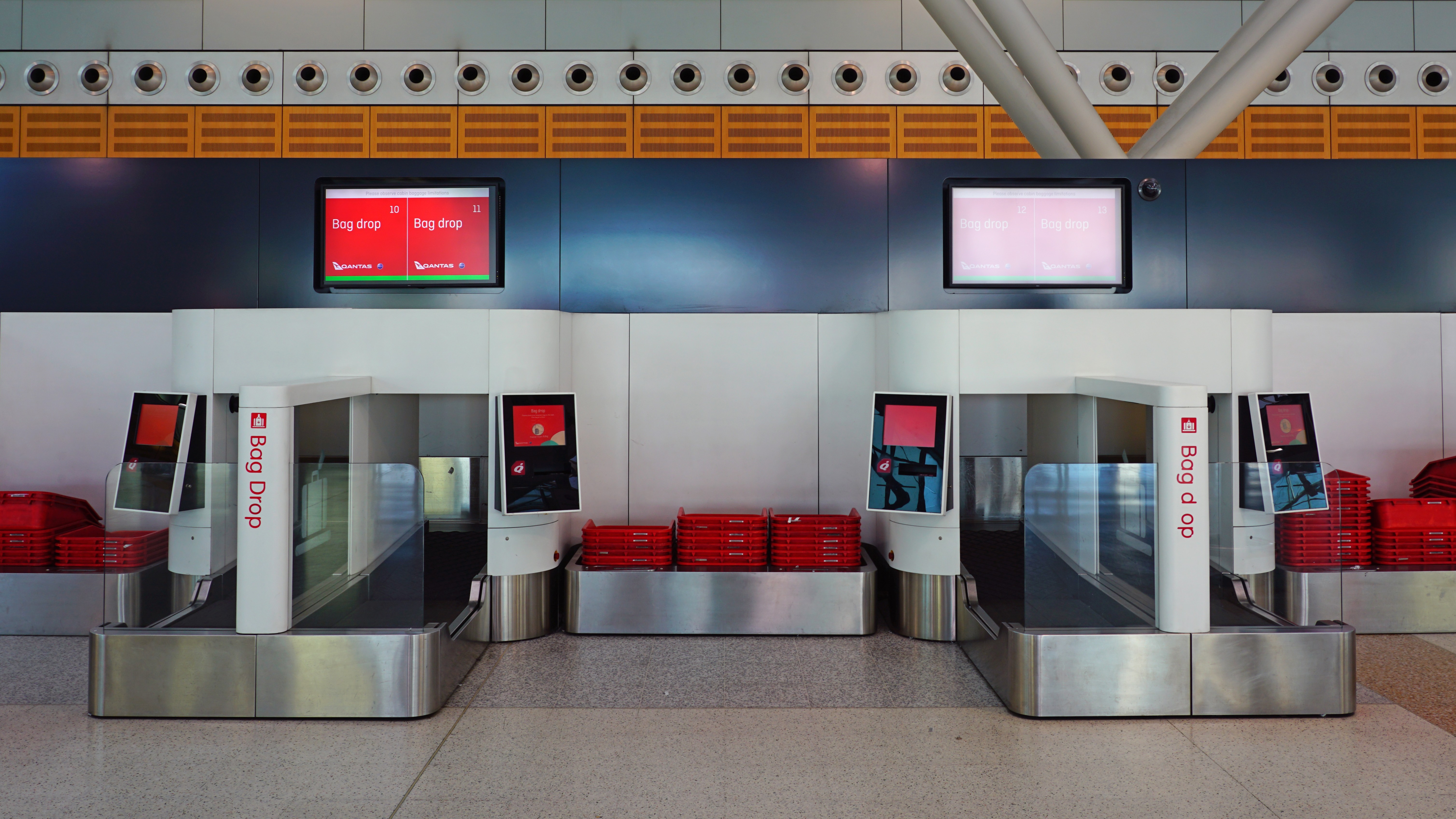 Smart baggage drop-off points at Sydney Airport. Photo: Shutterstock